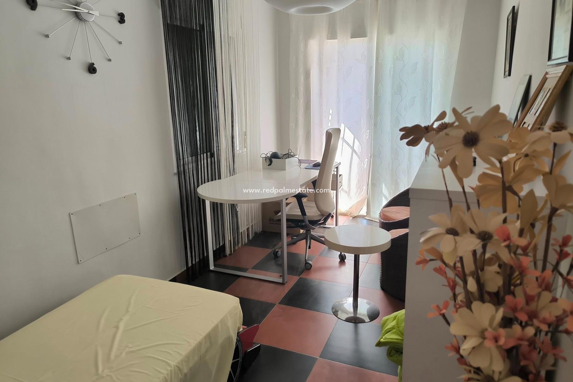 Videresalg - Villa -
Torrevieja - La siesta