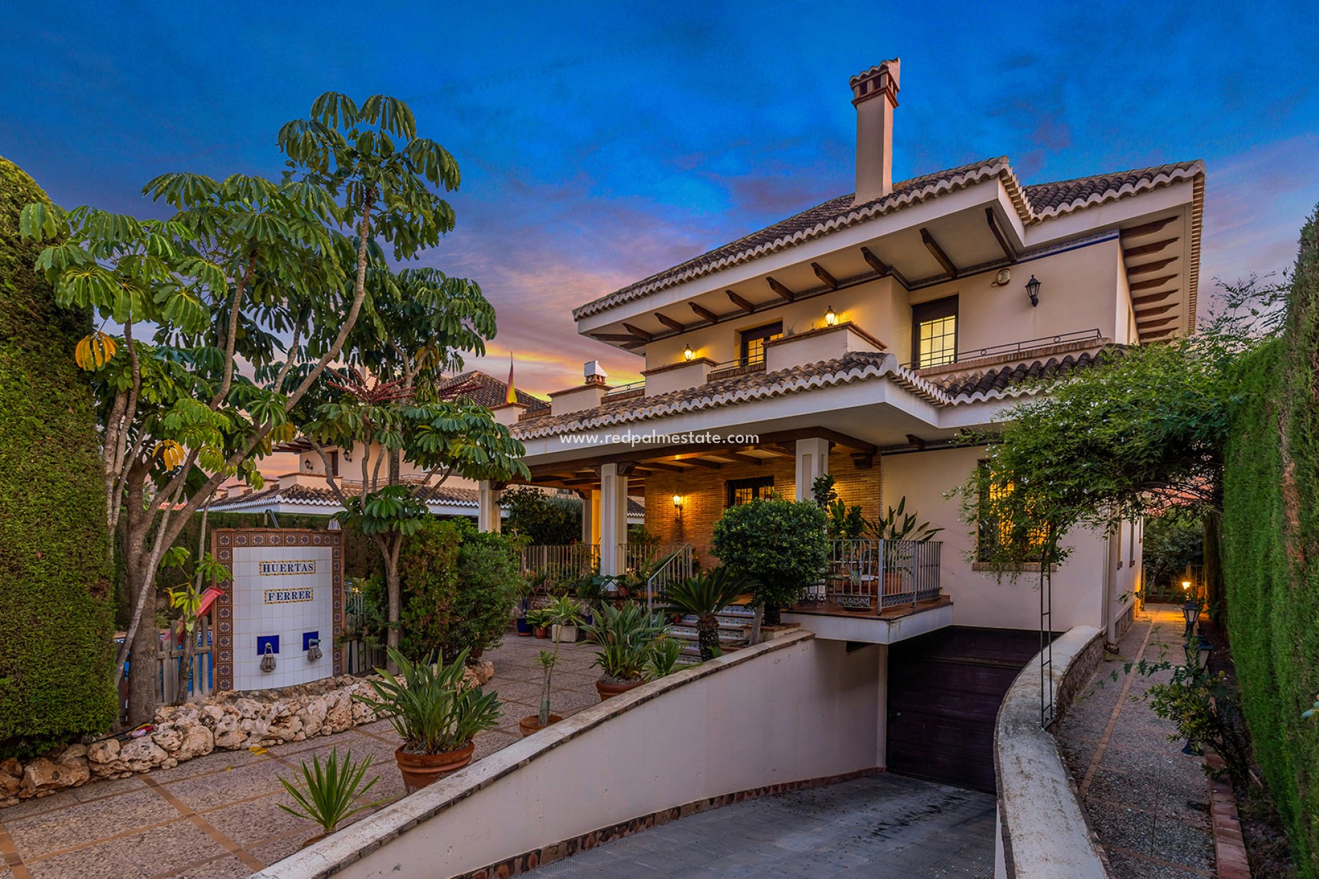 Videresalg - Villa -
Torrevieja - La Veleta