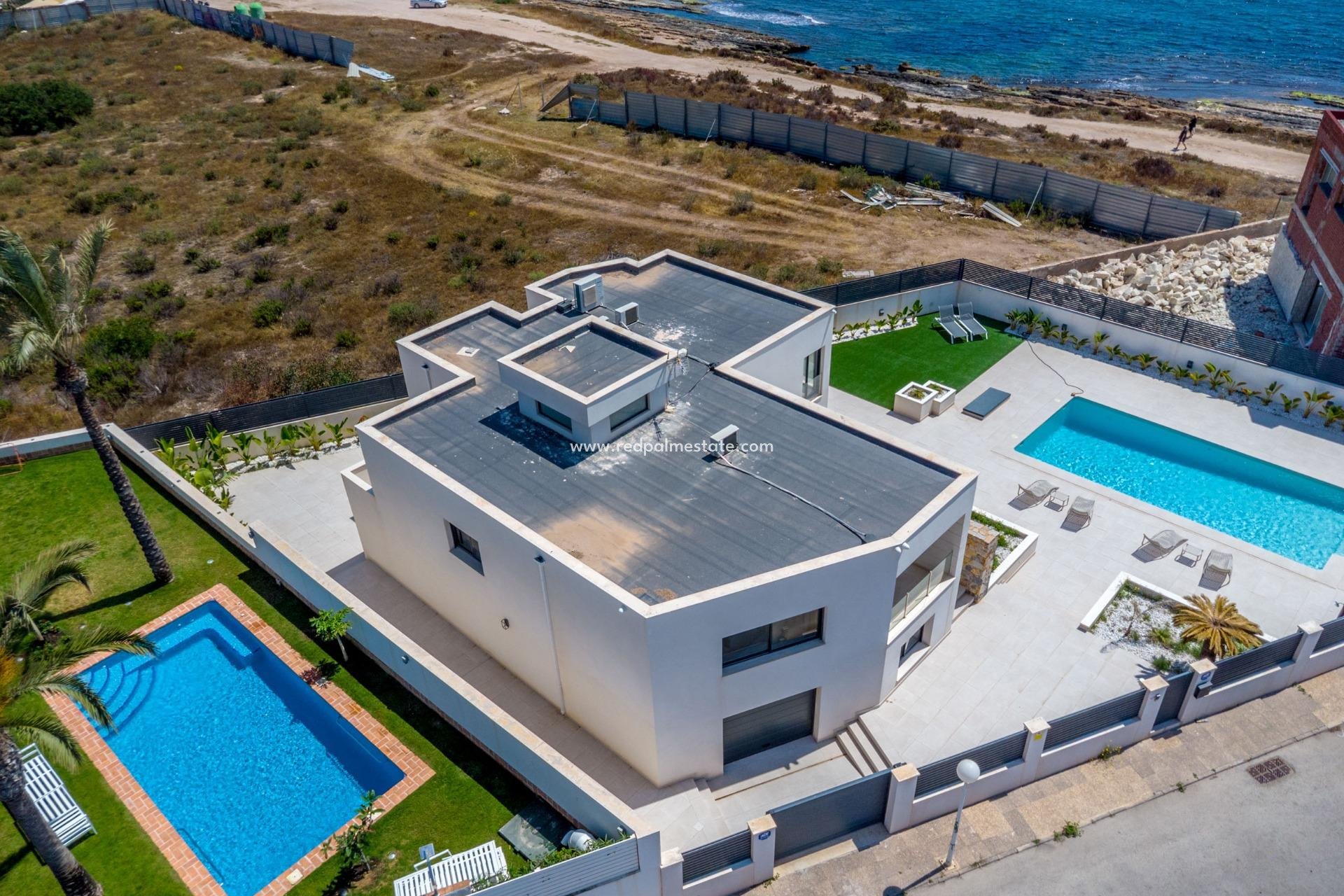Videresalg - Villa -
Torrevieja - La Veleta