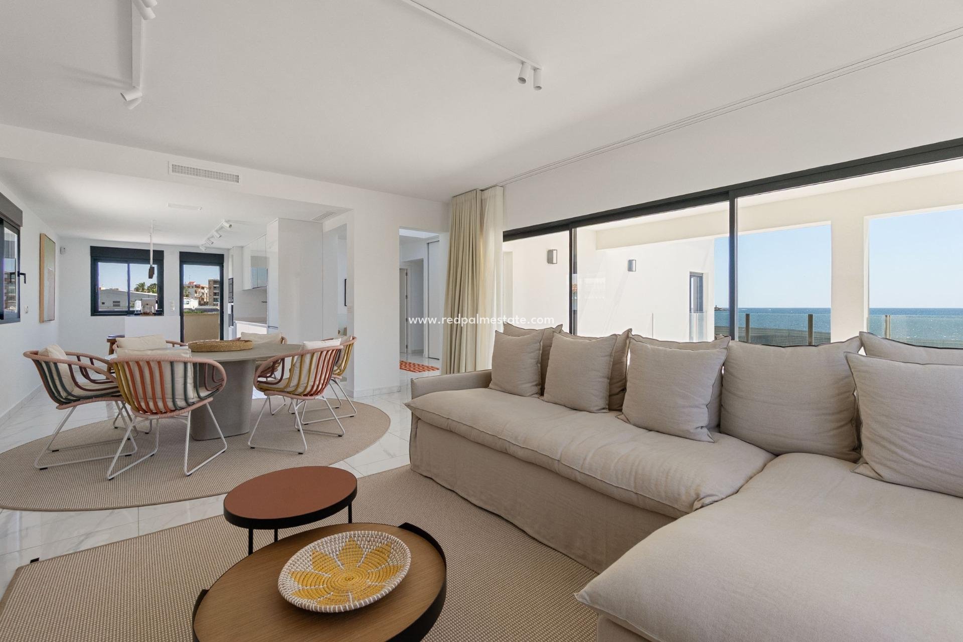 Videresalg - Villa -
Torrevieja - La Veleta