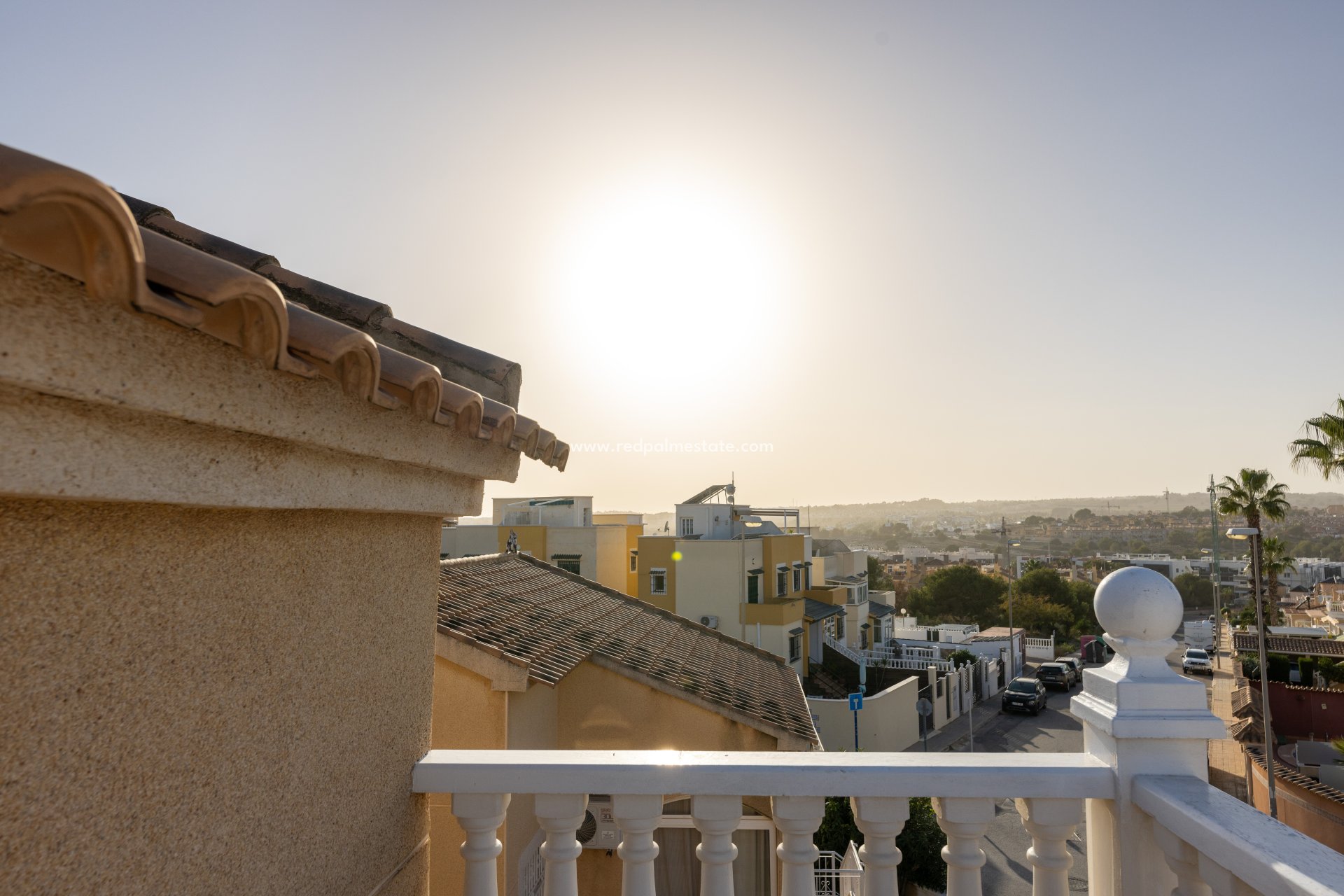 Videresalg - Villa -
Torrevieja - Los Altos