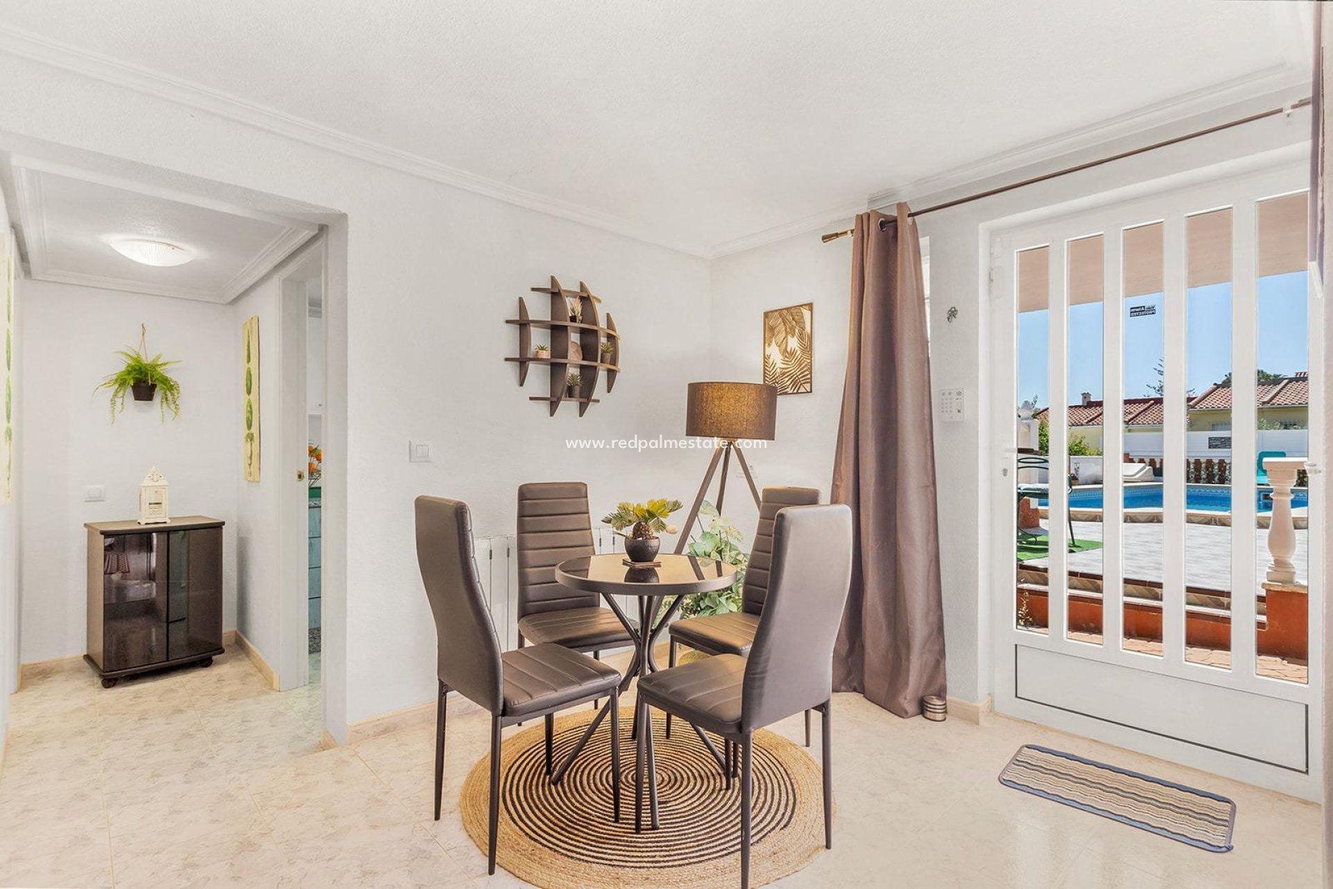 Videresalg - Villa -
Torrevieja - Los balcones