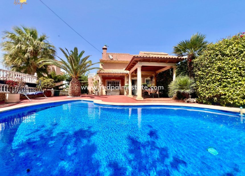 Videresalg - Villa -
Torrevieja - Los balcones