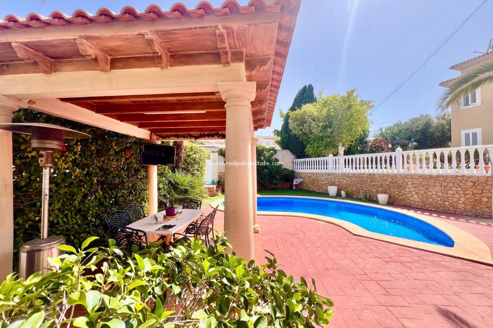 Videresalg - Villa -
Torrevieja - Los balcones