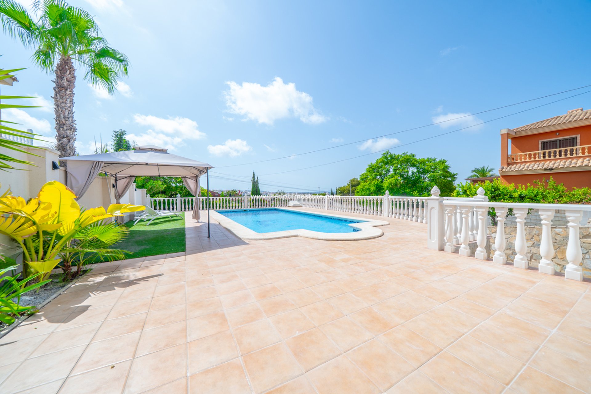 Videresalg - Villa -
Torrevieja - Los balcones