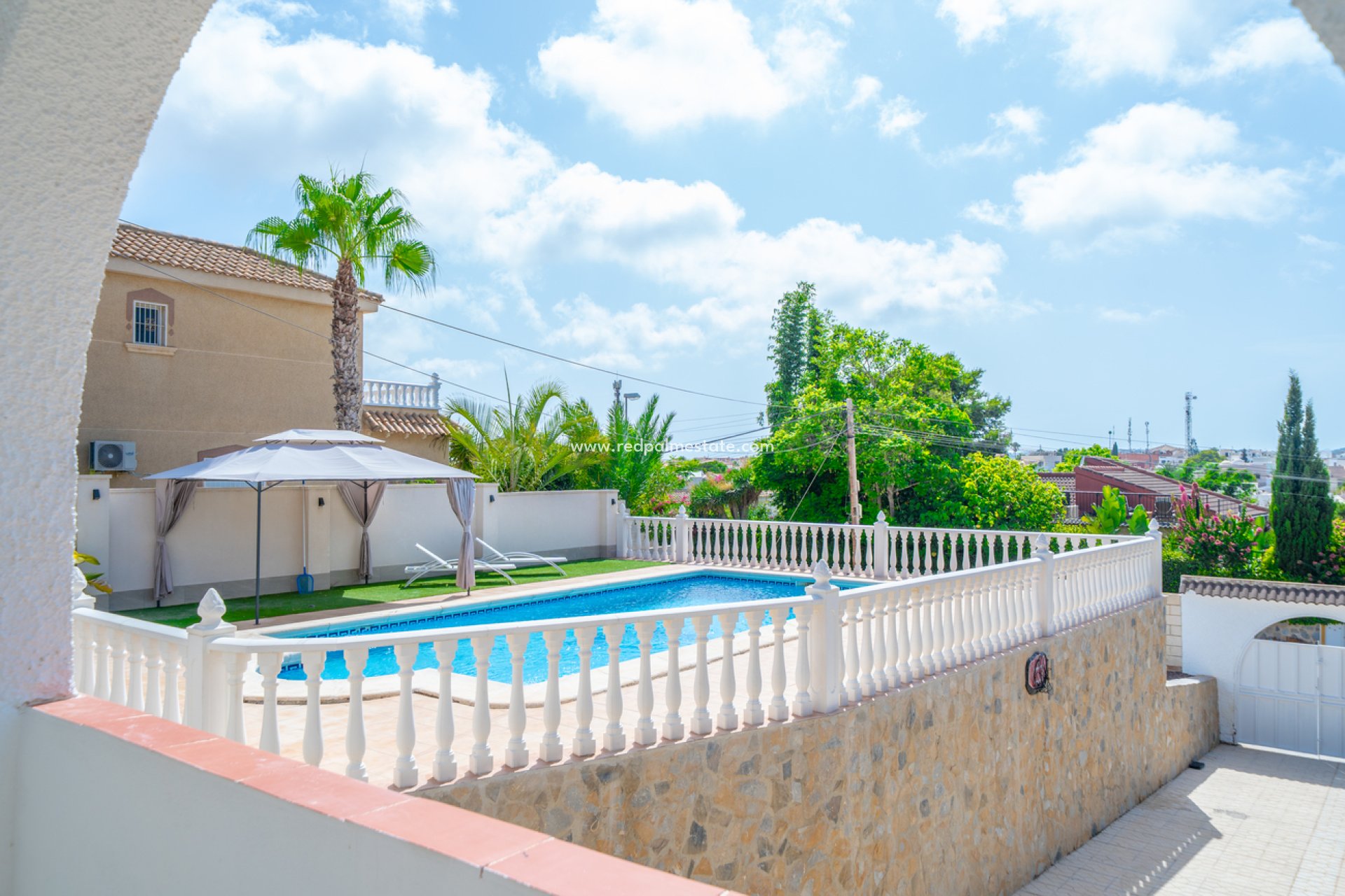 Videresalg - Villa -
Torrevieja - Los balcones