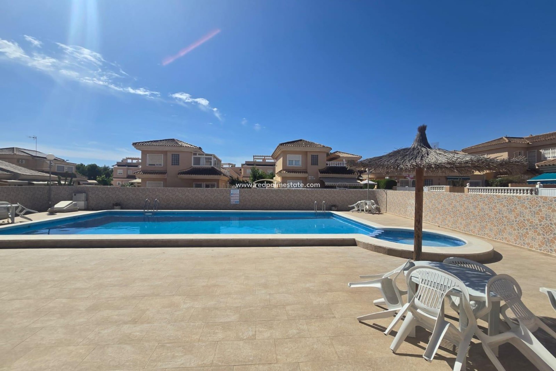 Videresalg - Villa -
Torrevieja - Los balcones