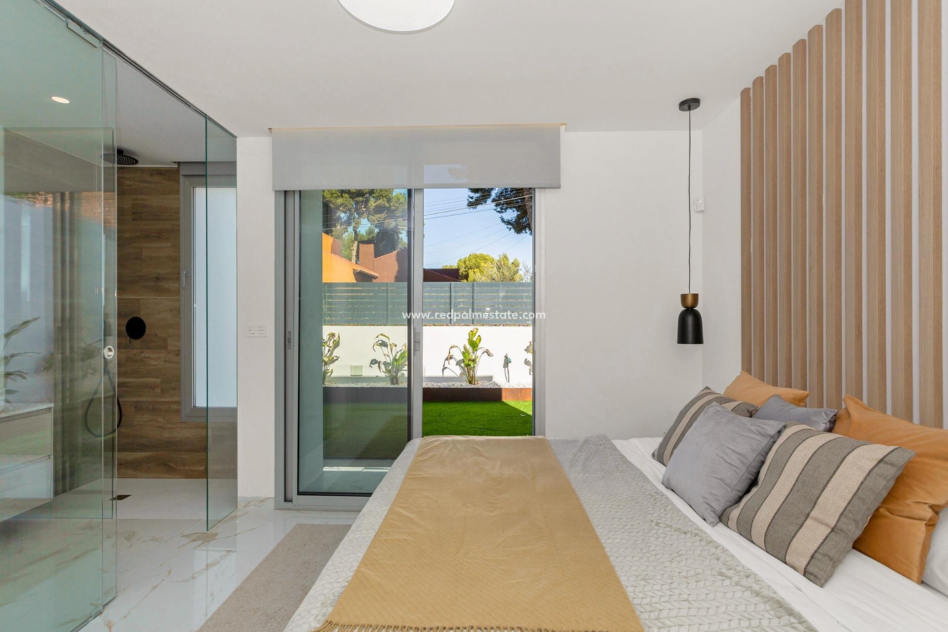 Videresalg - Villa -
Torrevieja - Los balcones