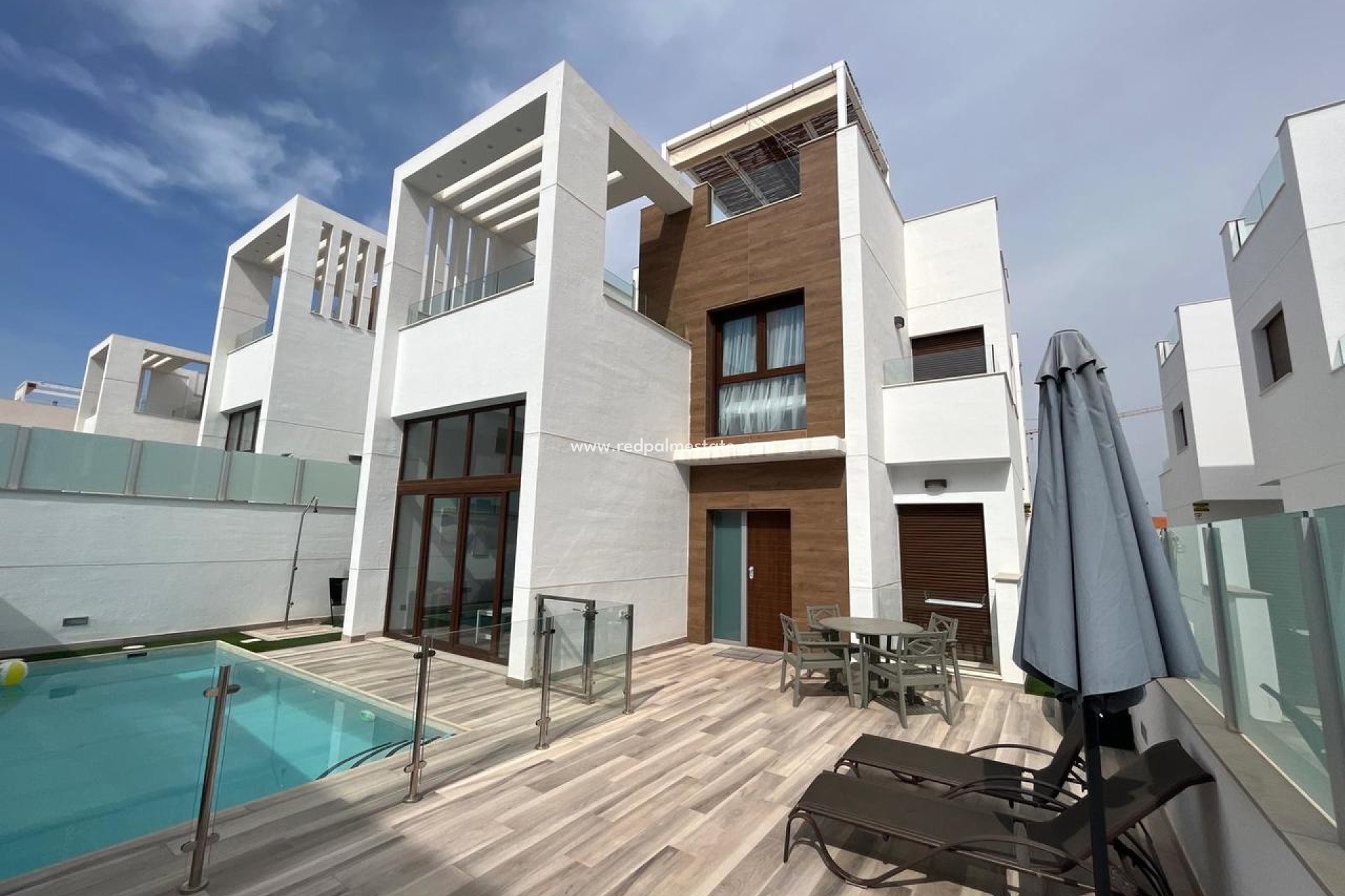 Videresalg - Villa -
Torrevieja - Los balcones