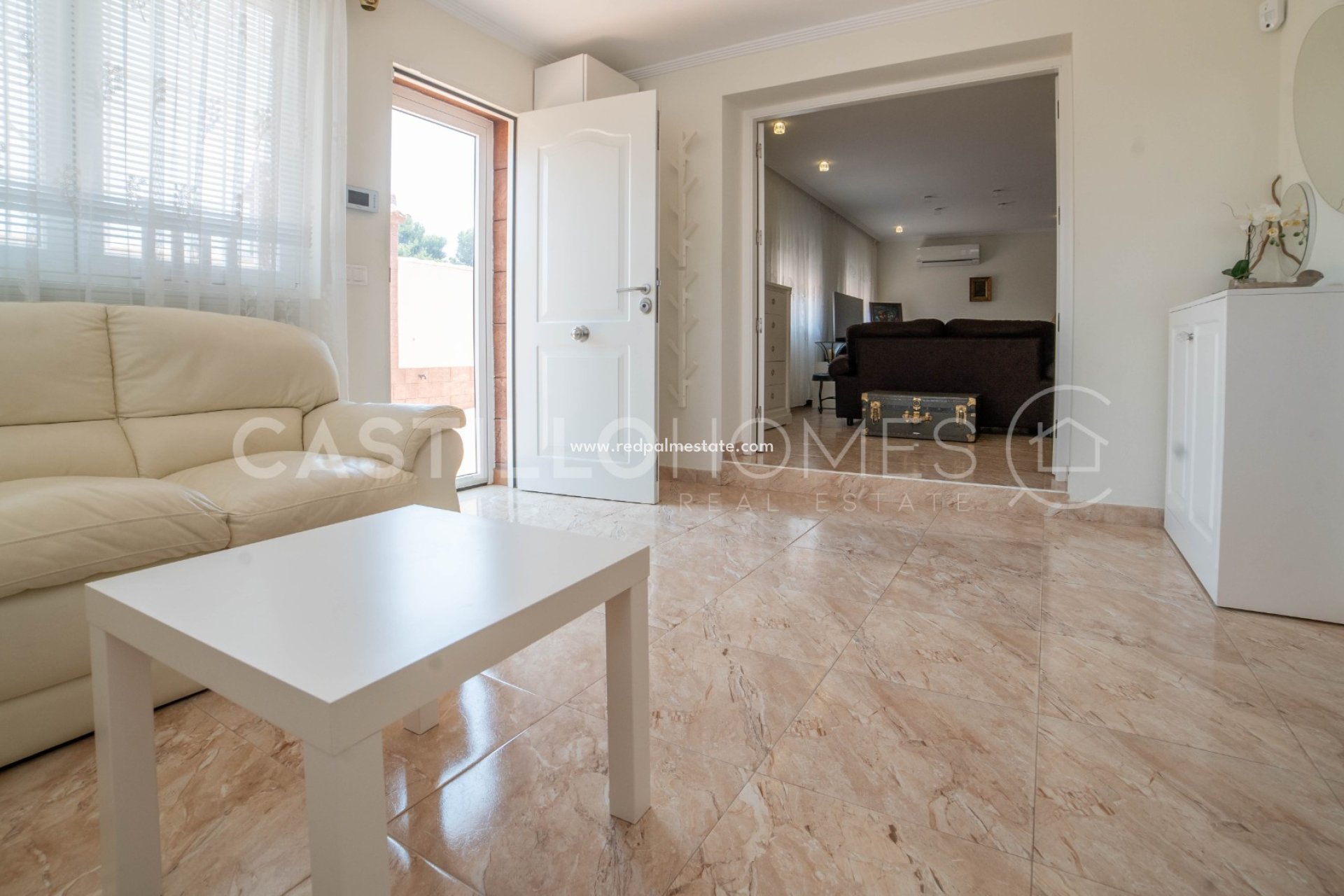 Videresalg - Villa -
Torrevieja - Los balcones