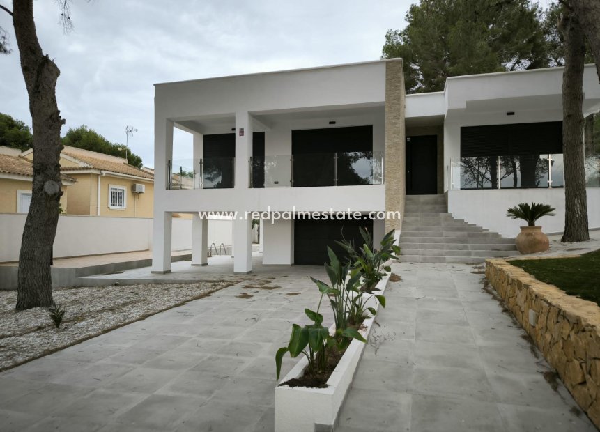 Videresalg - Villa -
Torrevieja - Los balcones