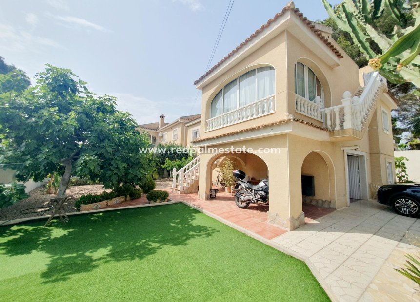 Videresalg - Villa -
Torrevieja - Los balcones