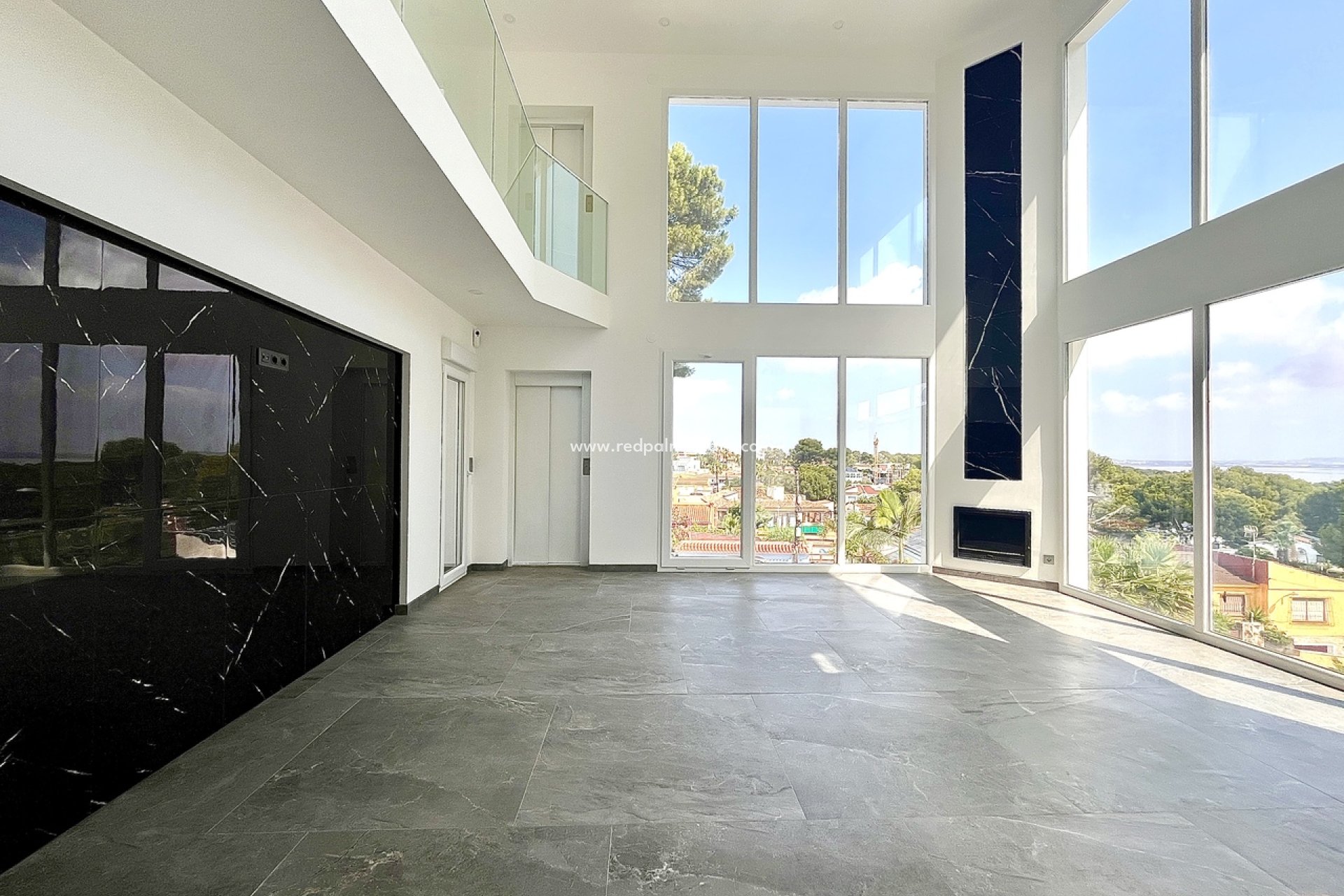 Videresalg - Villa -
Torrevieja - Los balcones