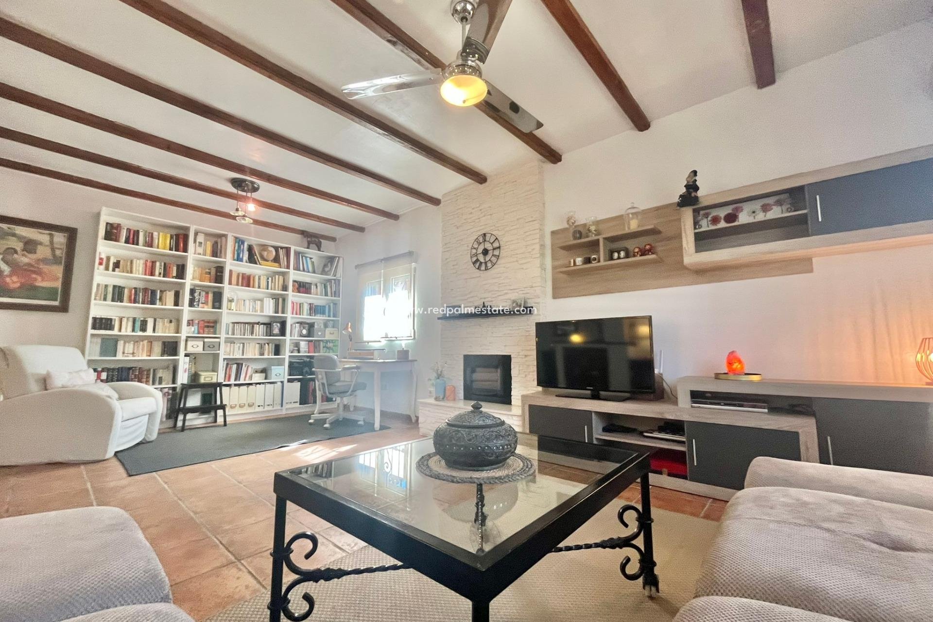 Videresalg - Villa -
Torrevieja - Los balcones