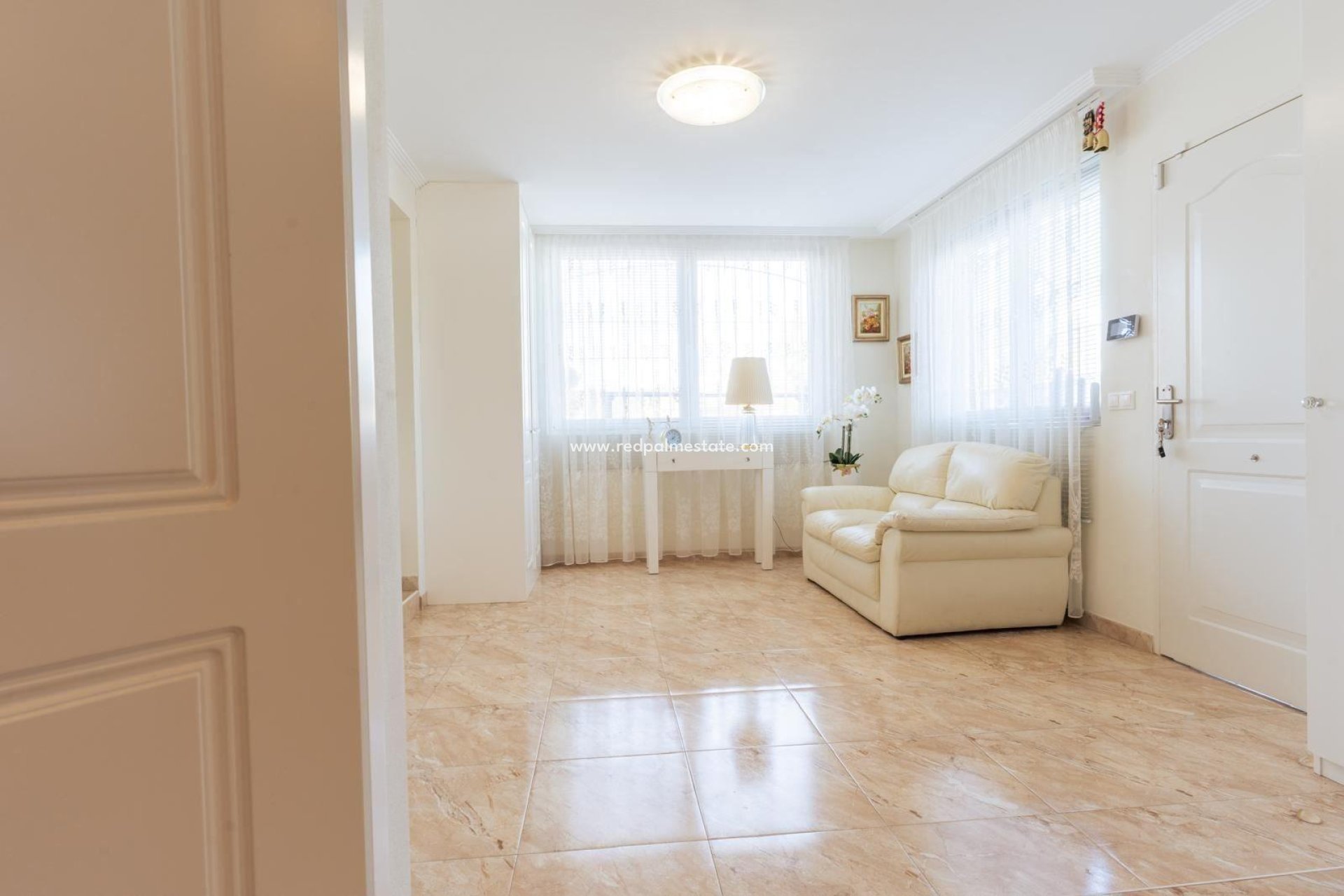 Videresalg - Villa -
Torrevieja - Los balcones
