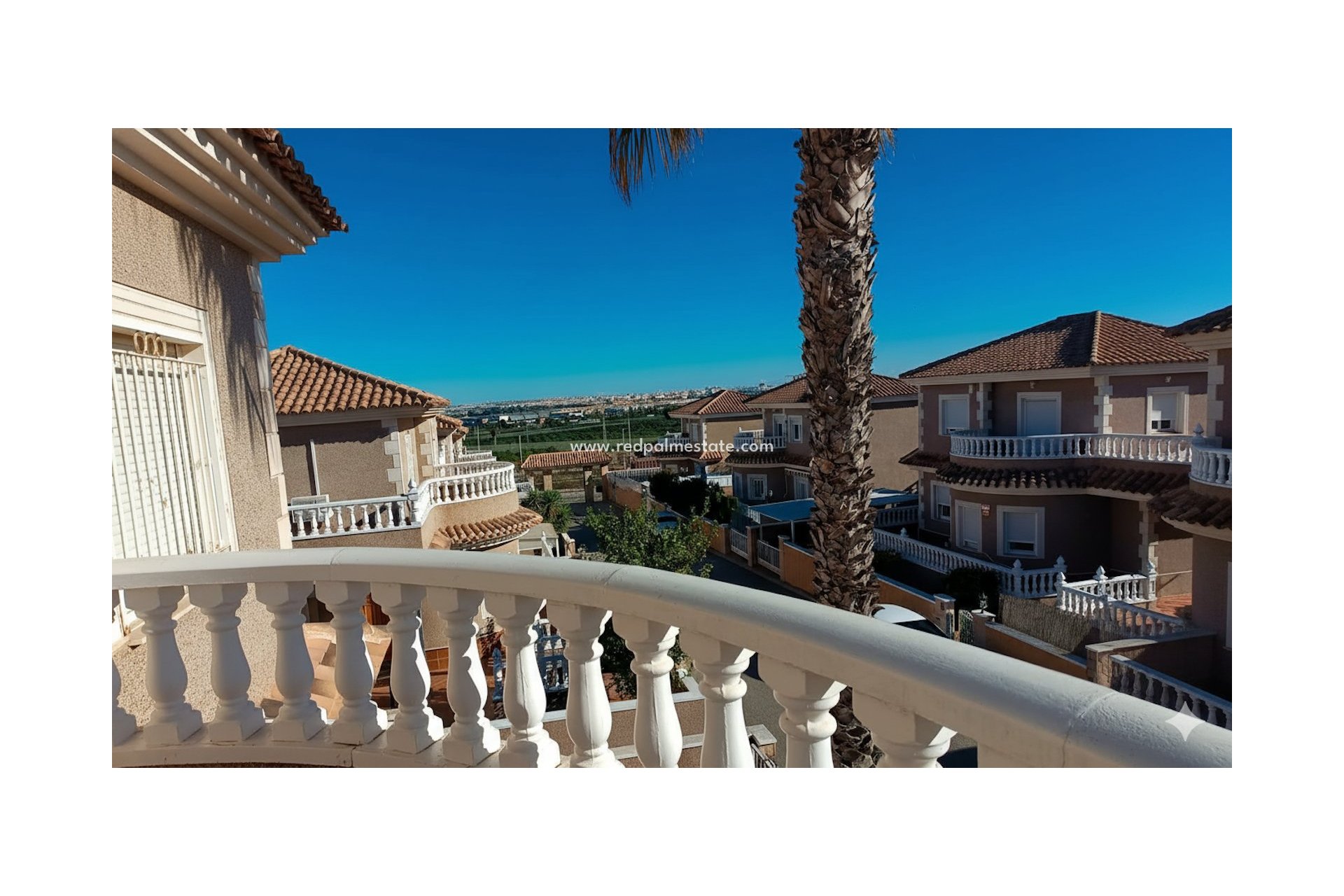 Videresalg - Villa -
Torrevieja - Los balcones
