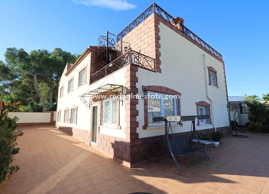Videresalg - Villa -
Torrevieja - Los balcones