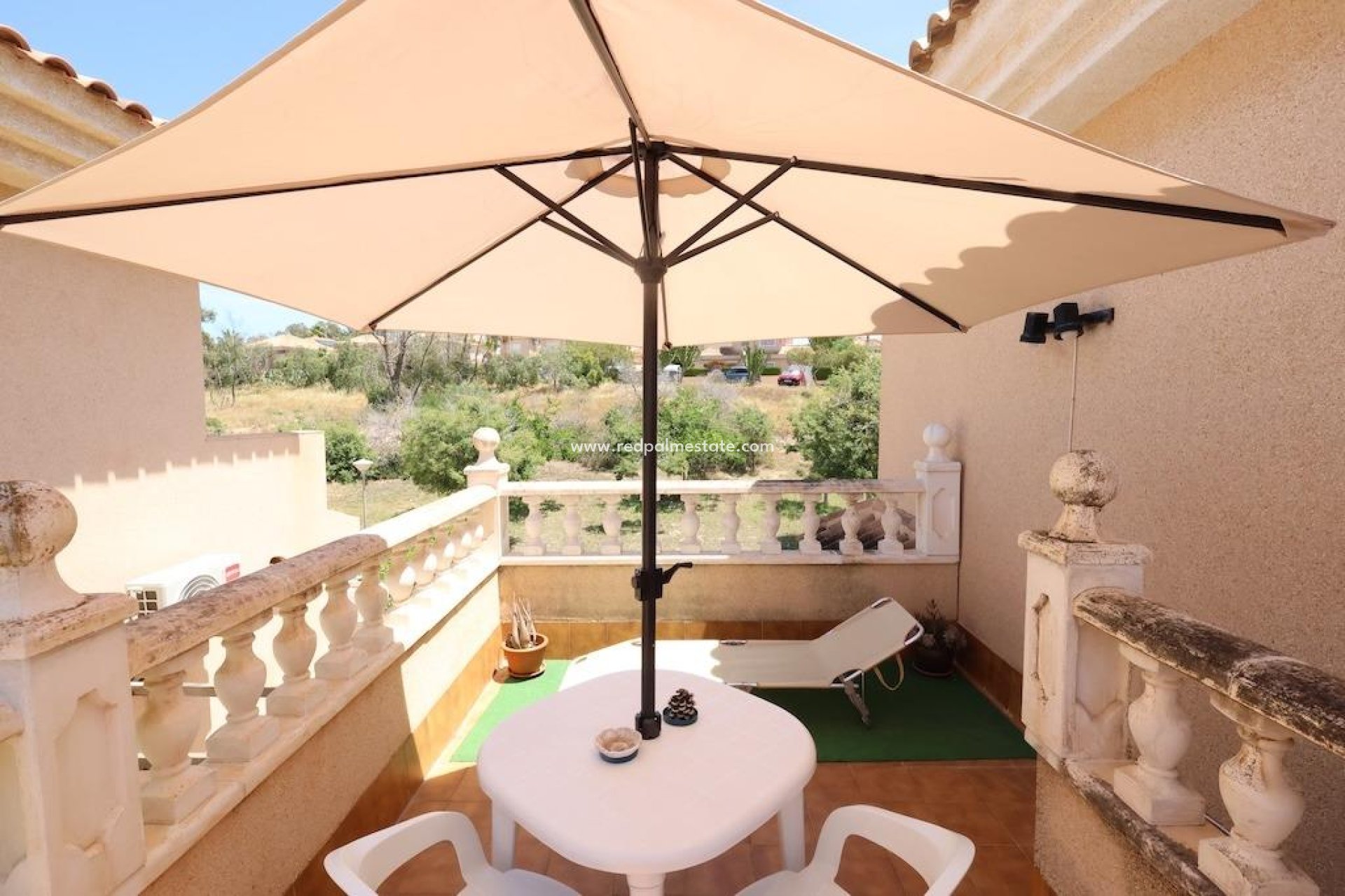 Videresalg - Villa -
Torrevieja - Los balcones