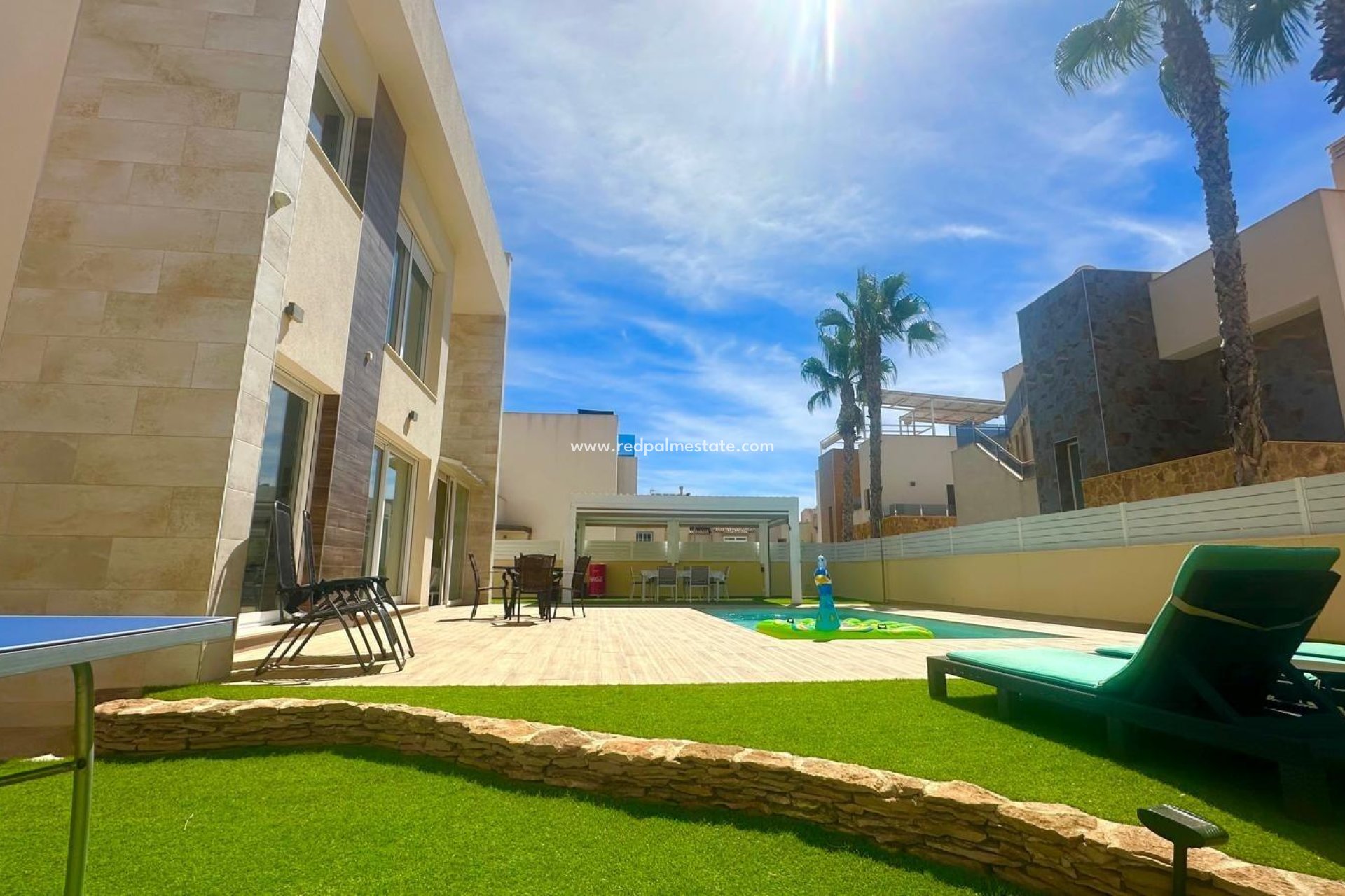 Videresalg - Villa -
Torrevieja - Miramar - Torre Del Moro