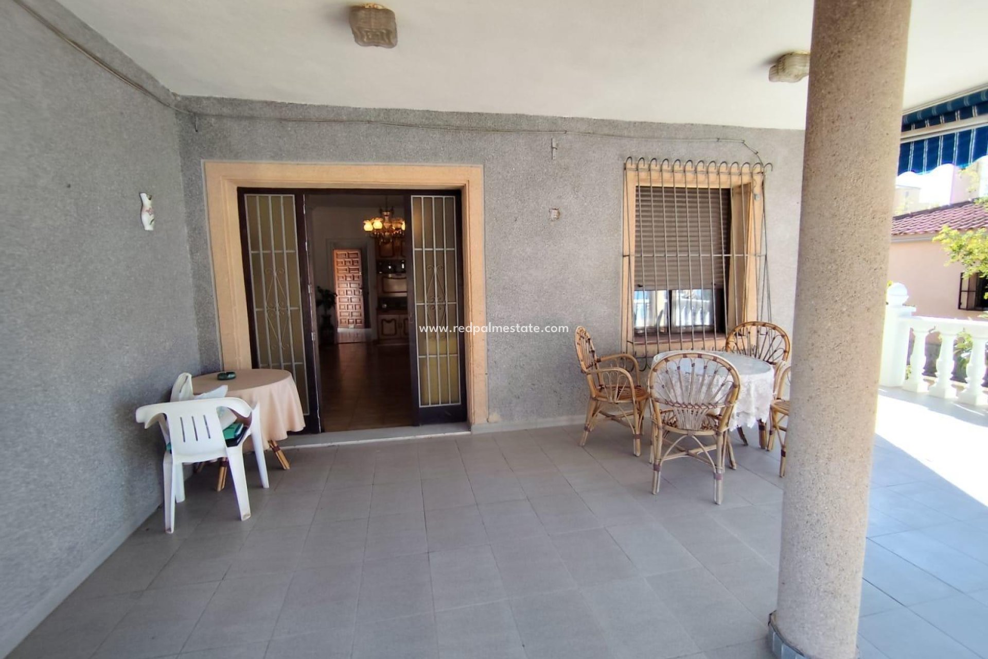 Videresalg - Villa -
Torrevieja - Playa de los locos