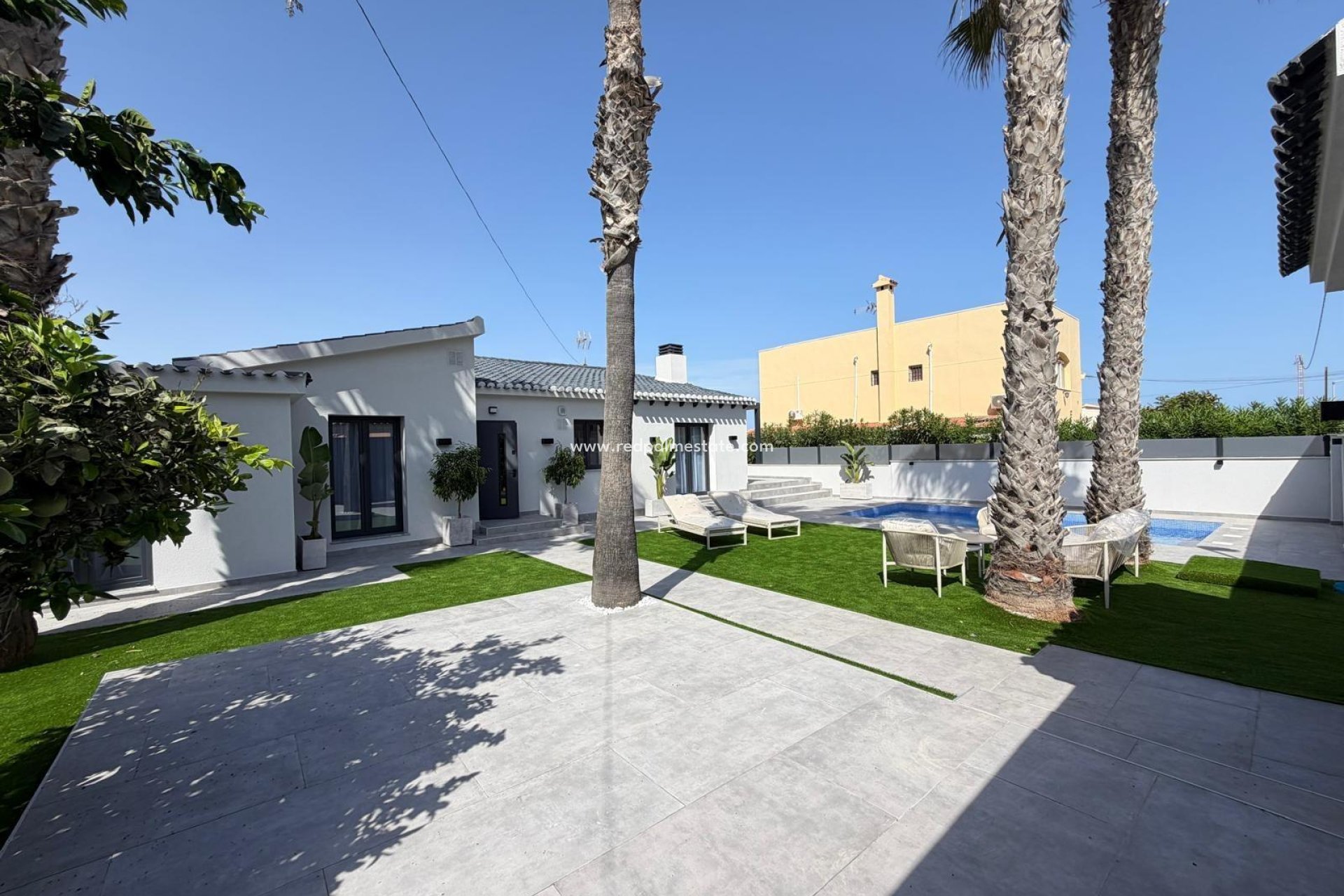 Videresalg - Villa -
Torrevieja - Punta prima
