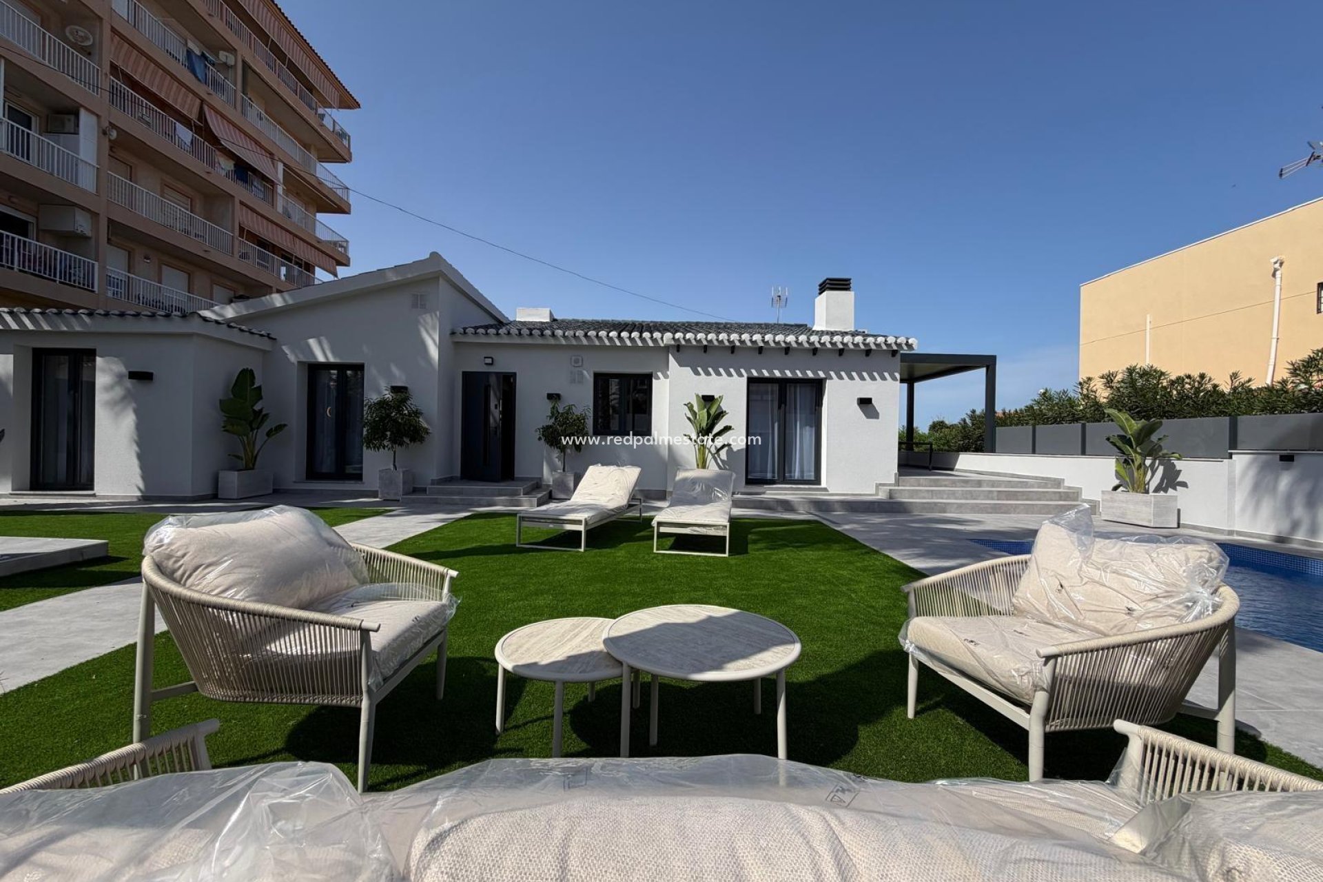 Videresalg - Villa -
Torrevieja - Punta prima