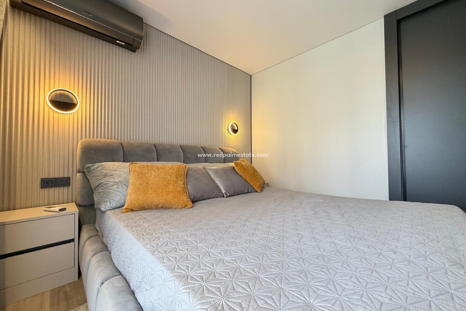 Videresalg - Villa -
Torrevieja - Punta prima