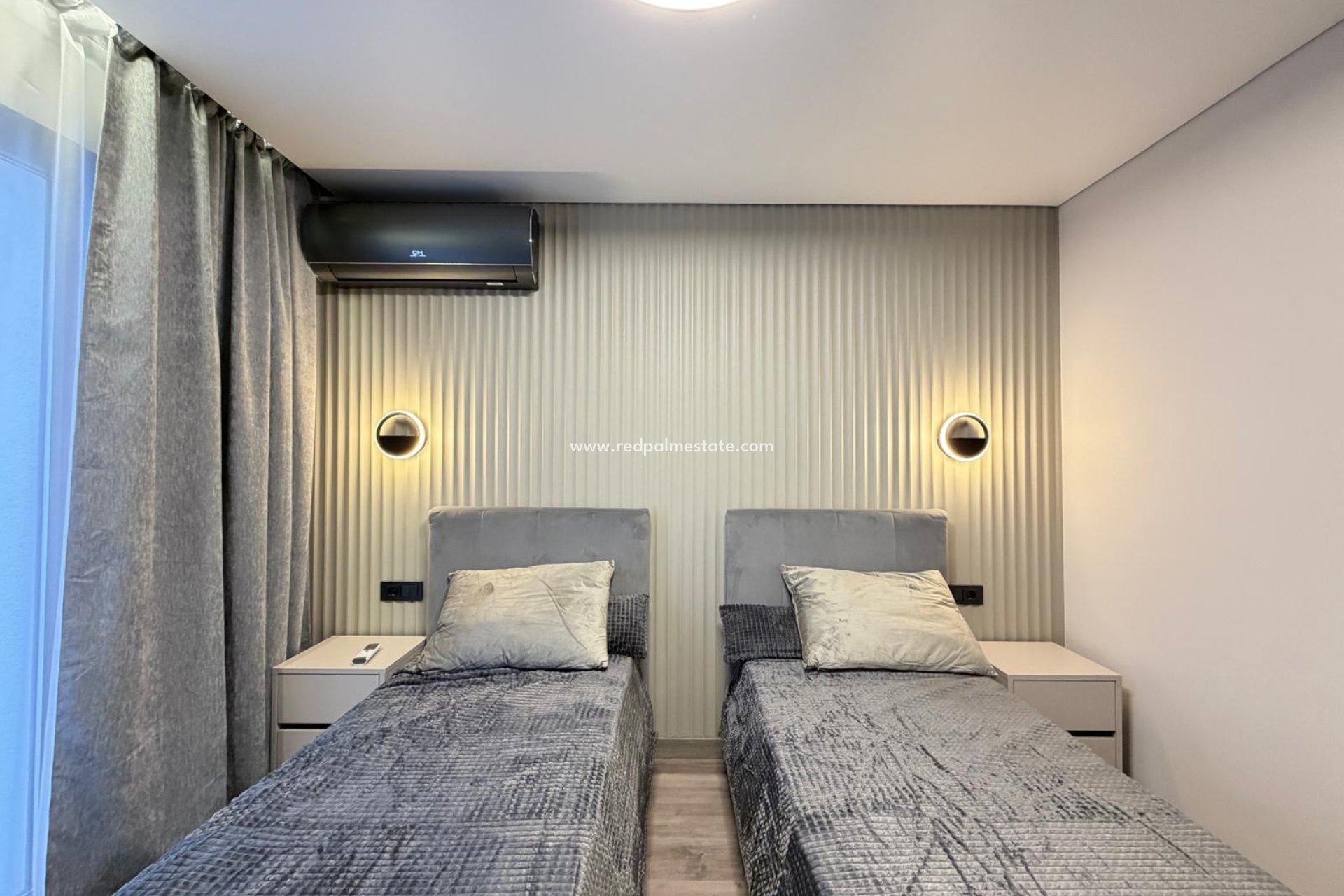 Videresalg - Villa -
Torrevieja - Punta prima