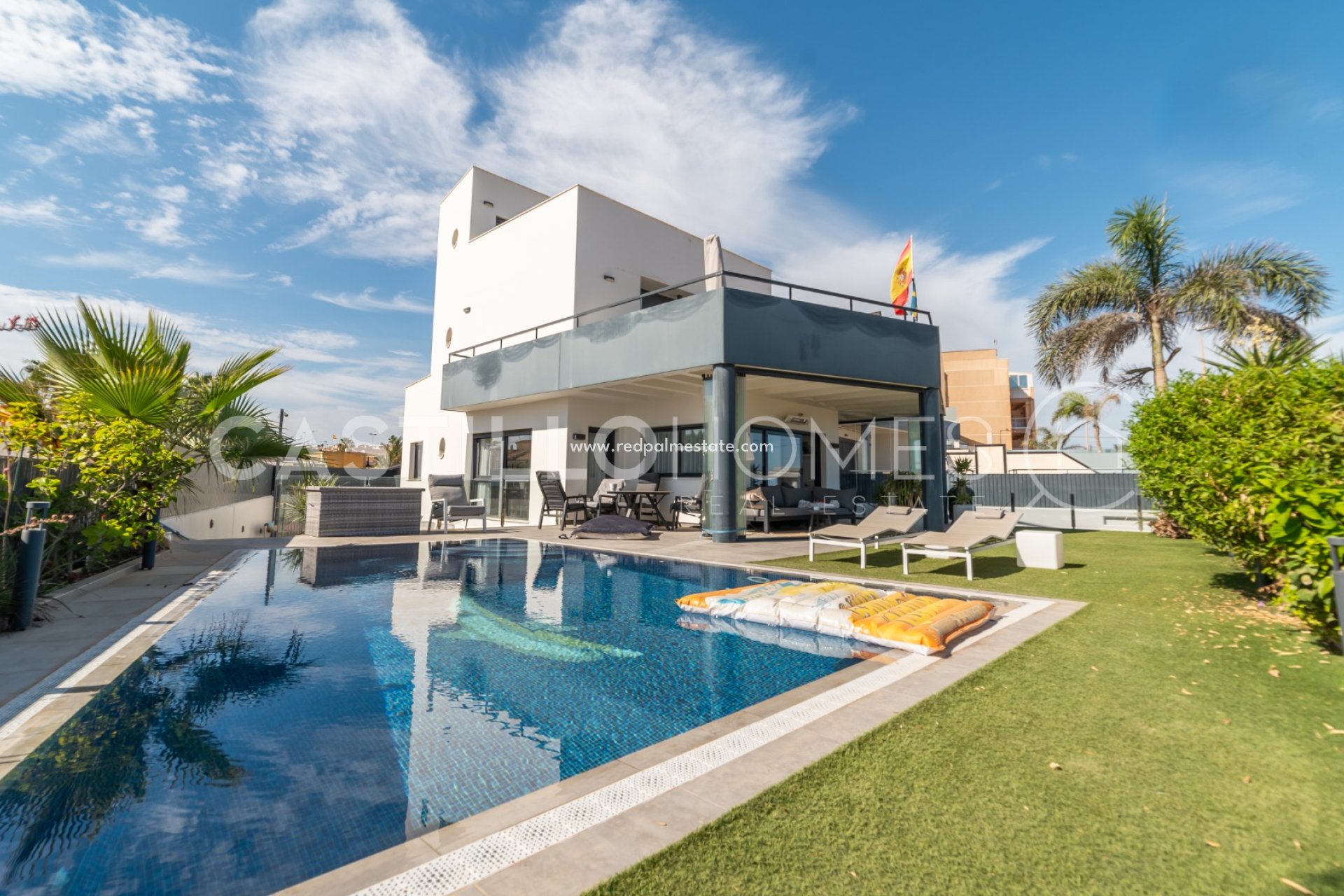 Videresalg - Villa -
Torrevieja - Rosaleda-los frutales