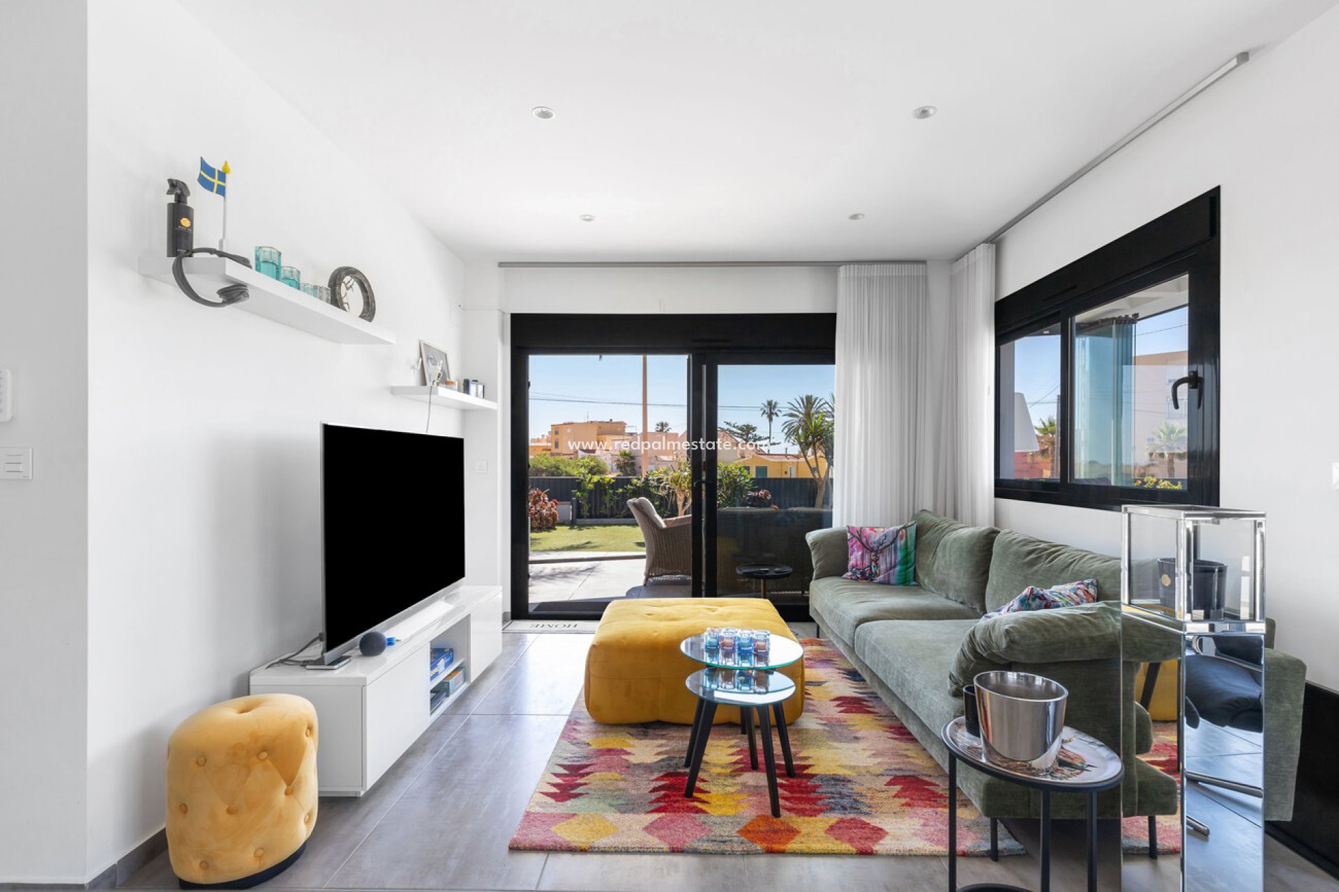 Videresalg - Villa -
Torrevieja - Rosaleda