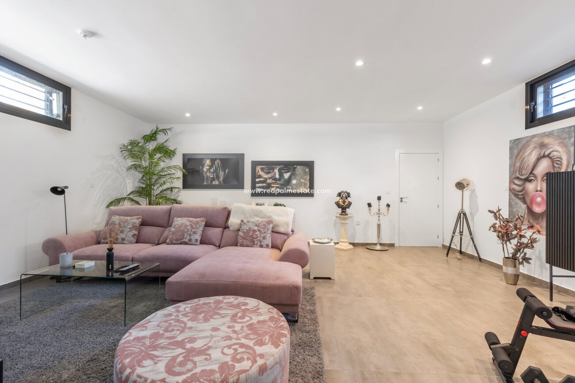 Videresalg - Villa -
Torrevieja - Rosaleda