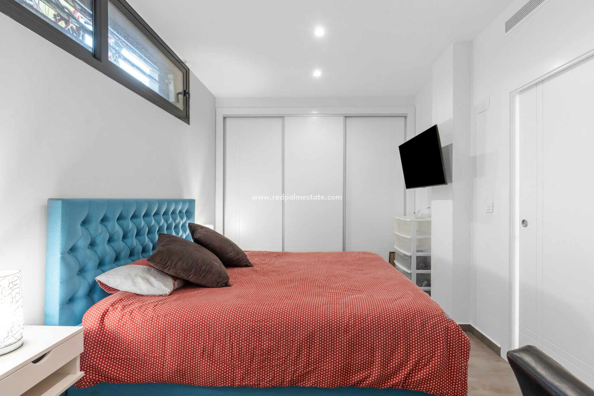 Videresalg - Villa -
Torrevieja - Rosaleda