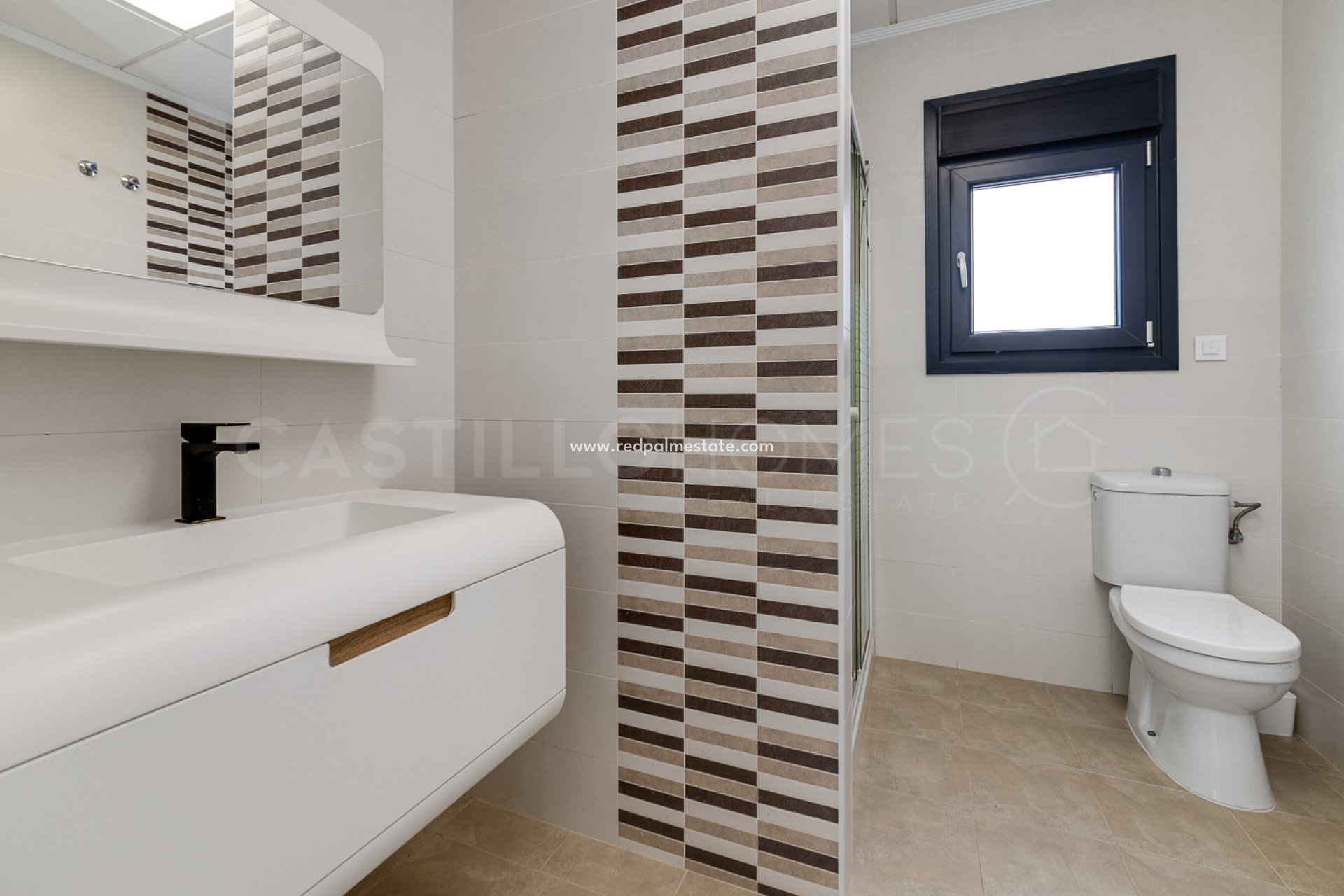 Videresalg - Villa -
Torrevieja - Torre del moro