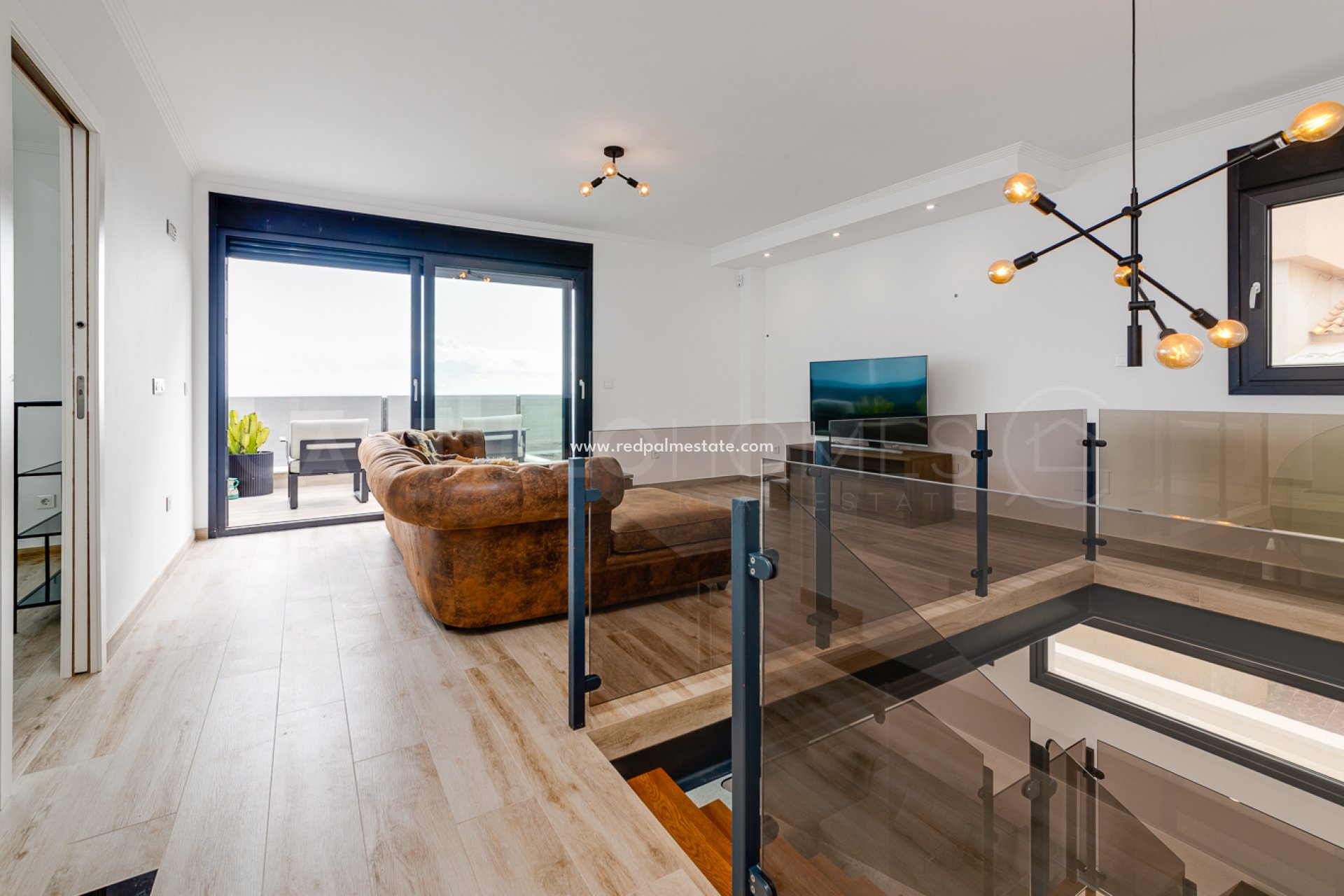 Videresalg - Villa -
Torrevieja - Torre del moro