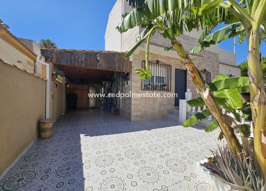 Videresalg - Villa -
Torrevieja - Torre del moro