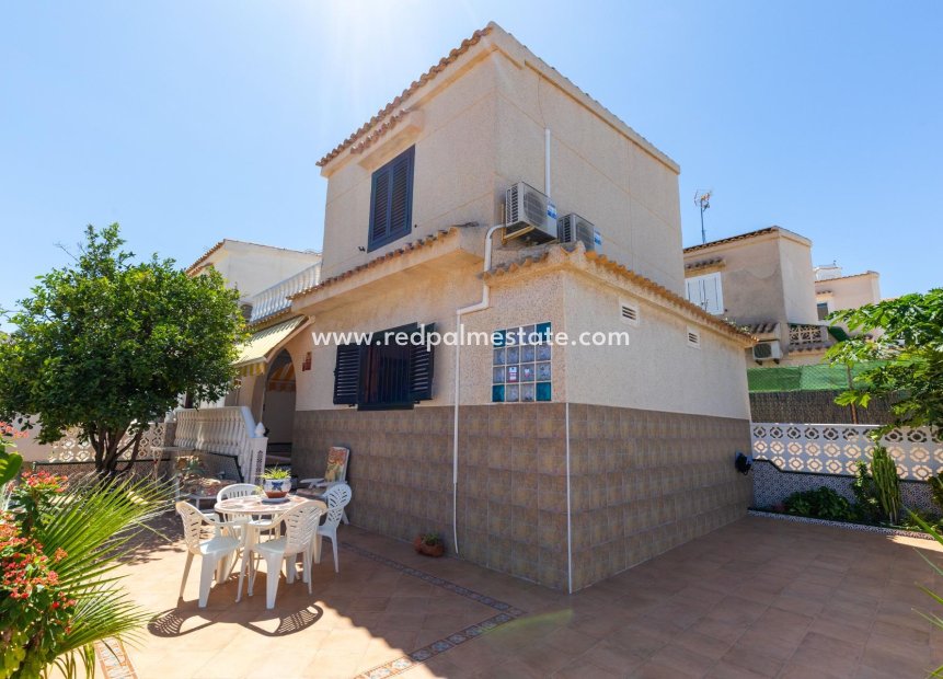 Videresalg - Villa -
Torrevieja - Torreblanca