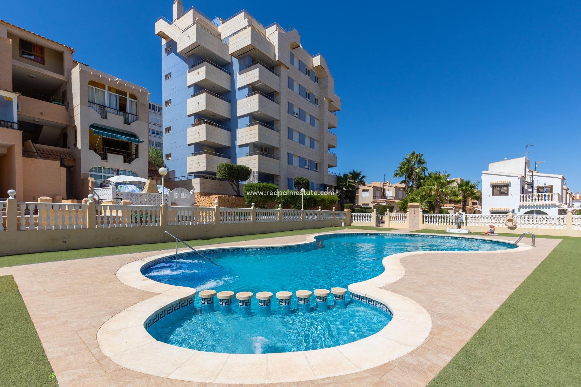 Videresalg - Villa -
Torrevieja - Torreblanca