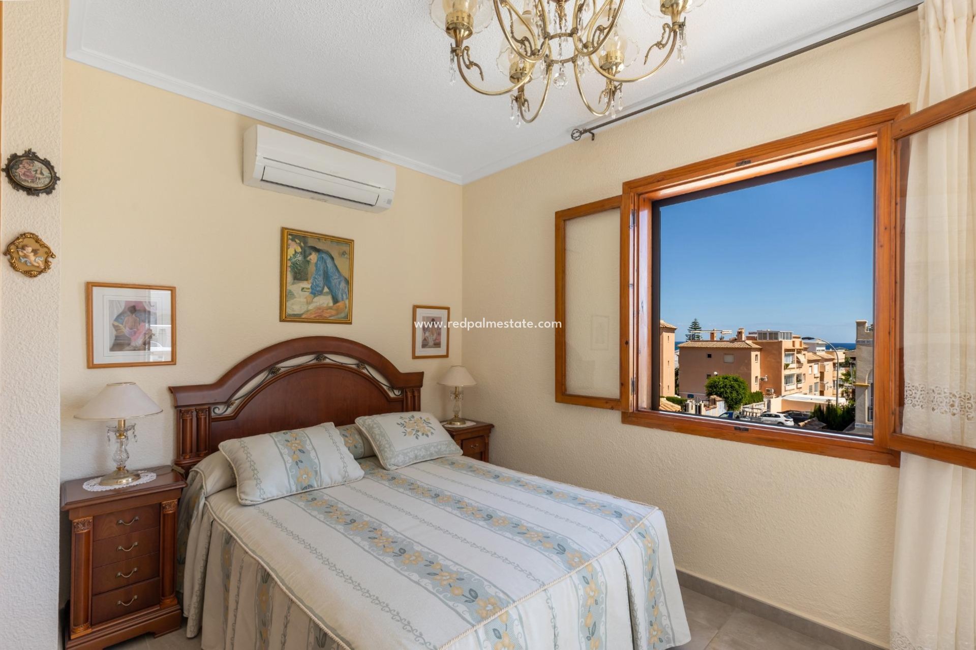 Videresalg - Villa -
Torrevieja - Torreblanca