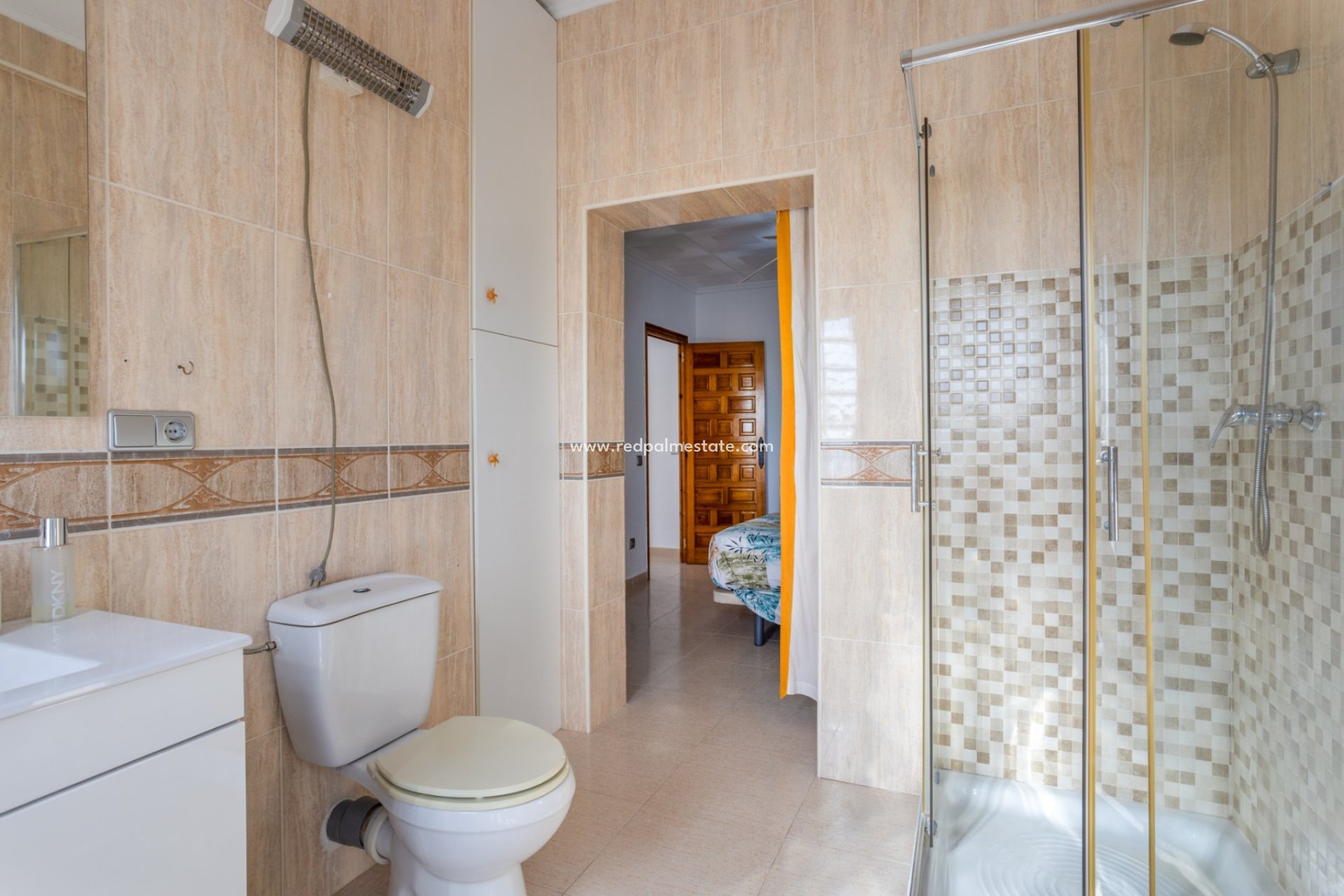 Videresalg - Villa -
Torrevieja - Urbanización San Luis