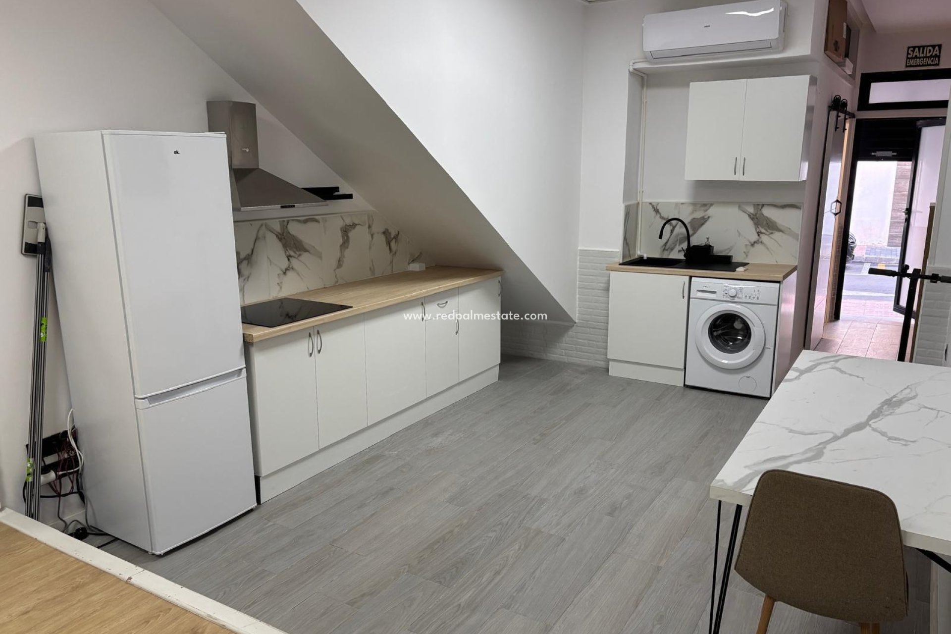 Videresalg - Villa -
Torrevieja