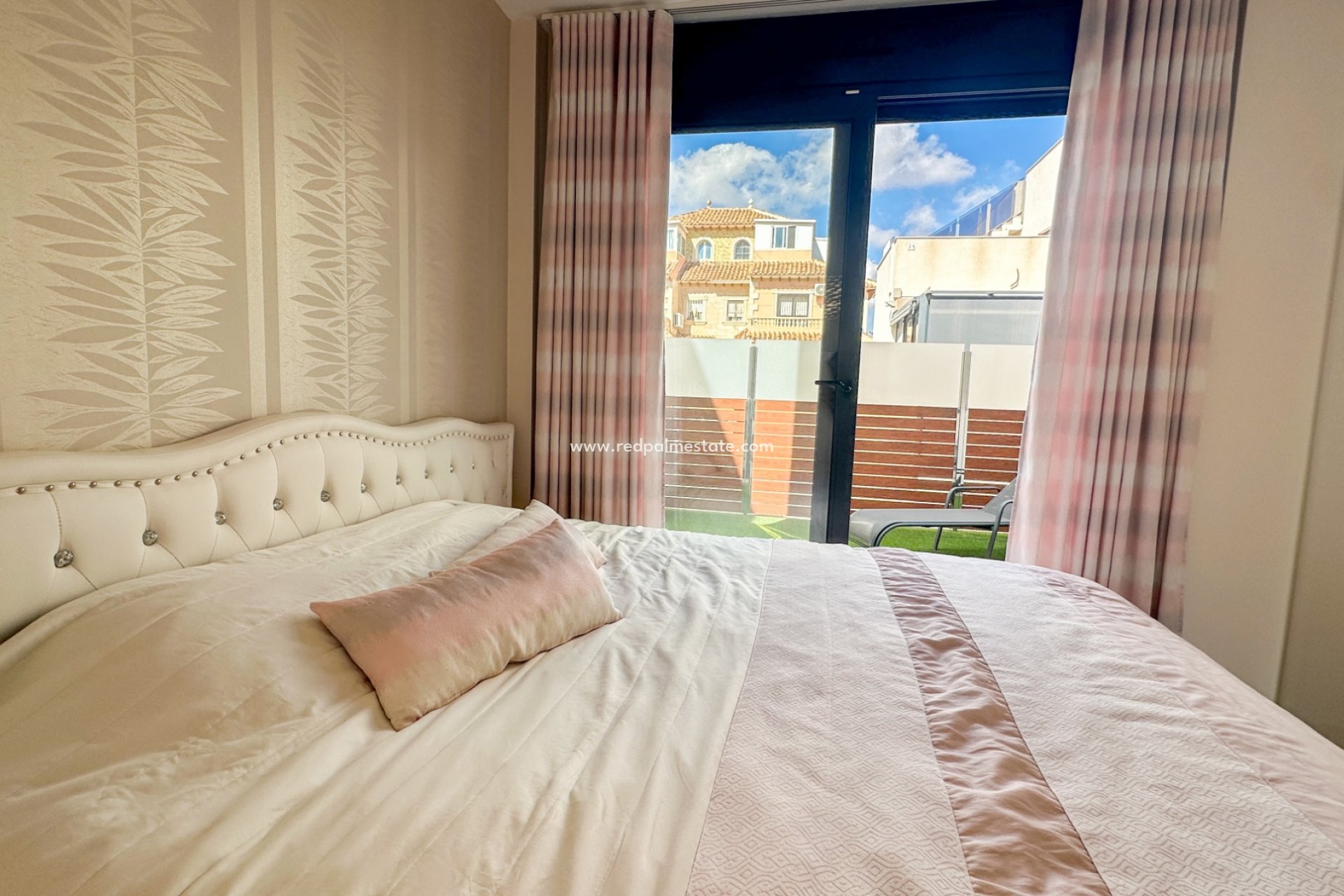 Videresalg - Villa -
Torrevieja