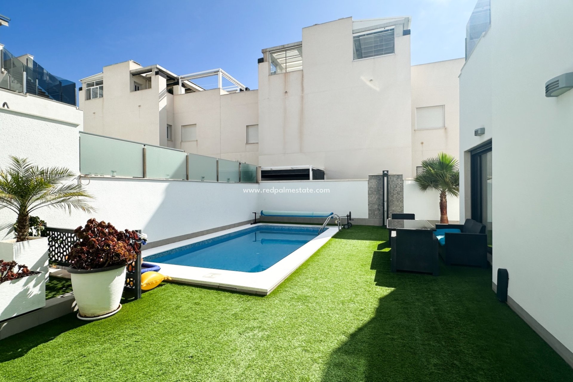Videresalg - Villa -
Torrevieja