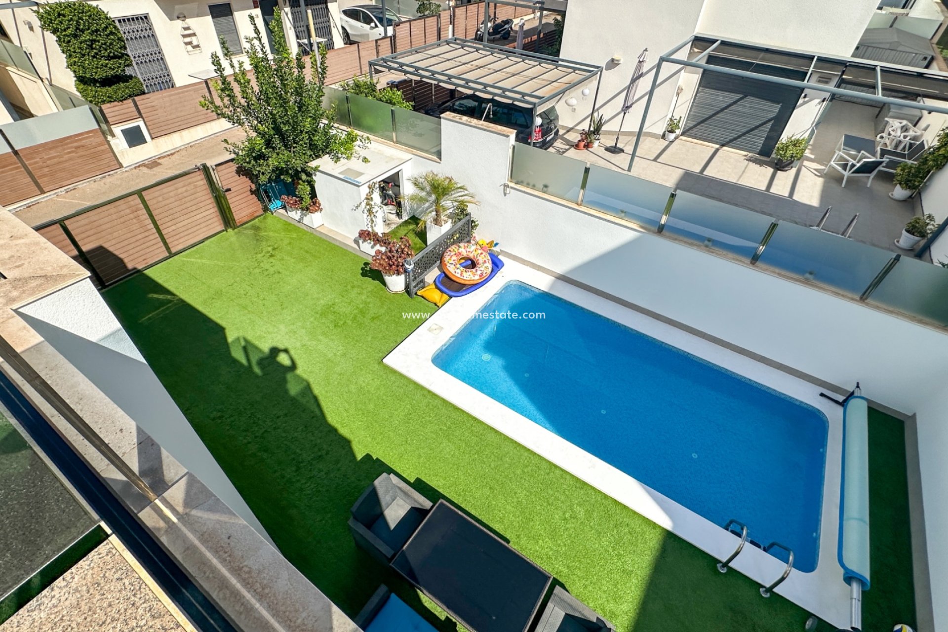 Videresalg - Villa -
Torrevieja