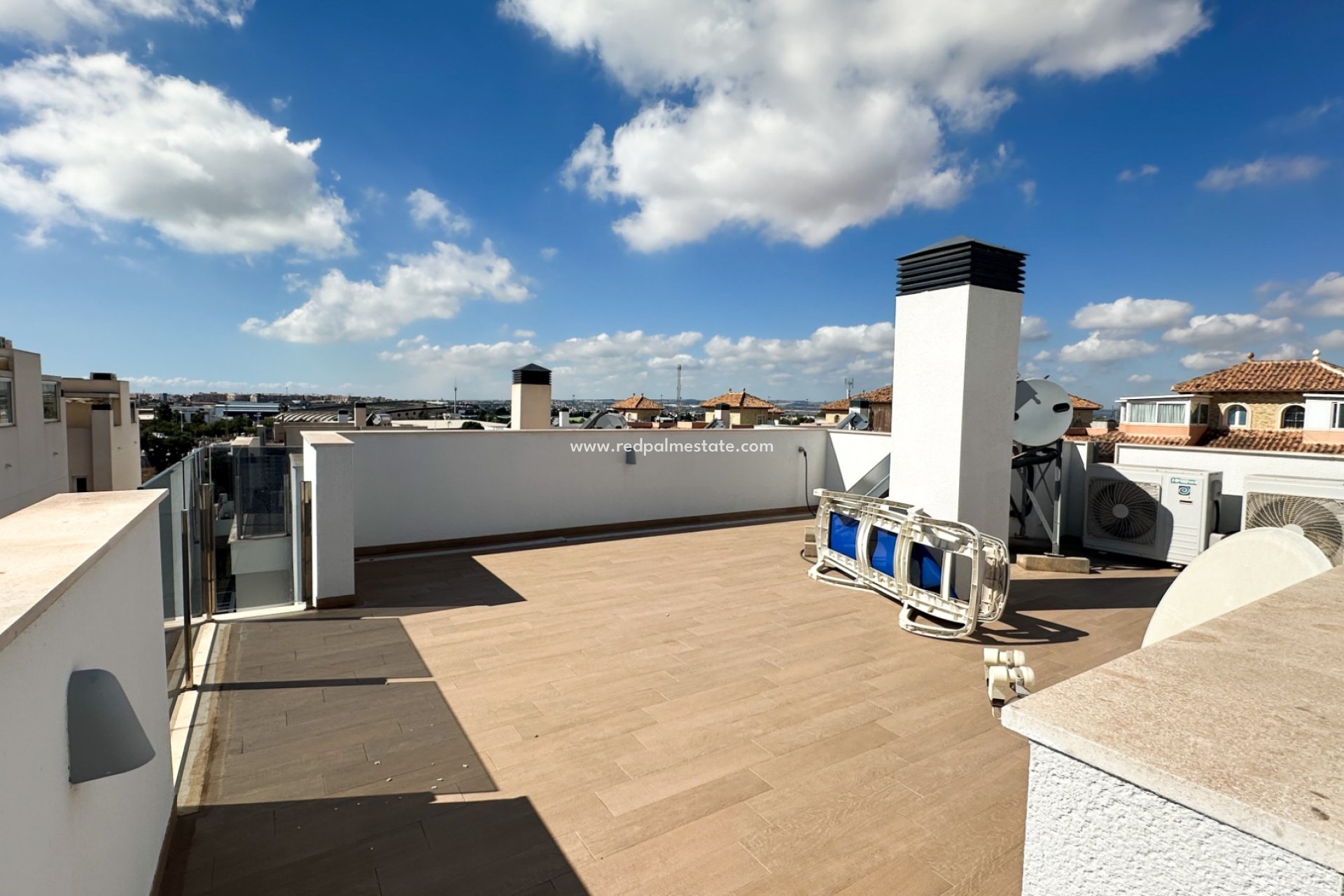 Videresalg - Villa -
Torrevieja