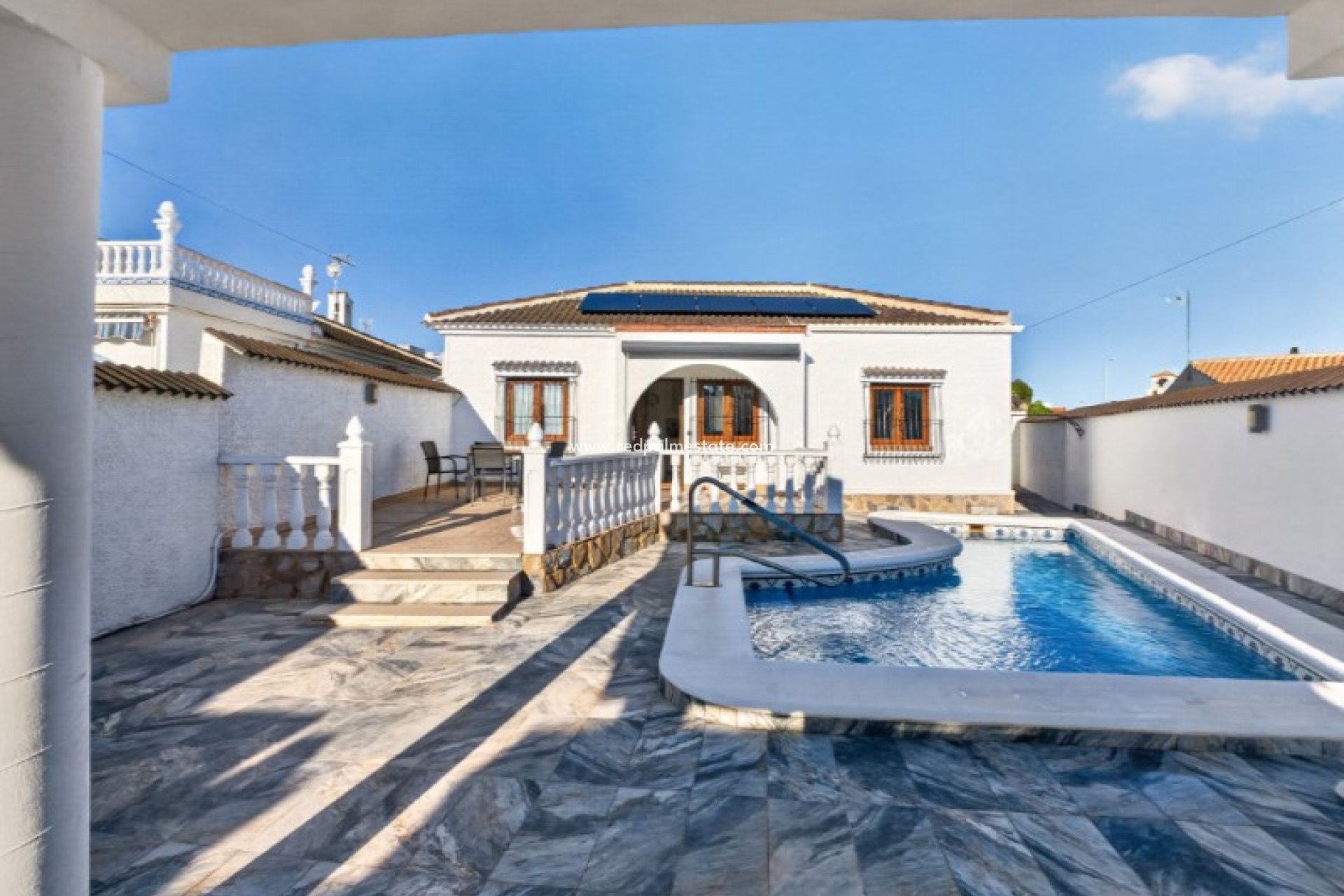 Videresalg - Villa -
Torrevieja