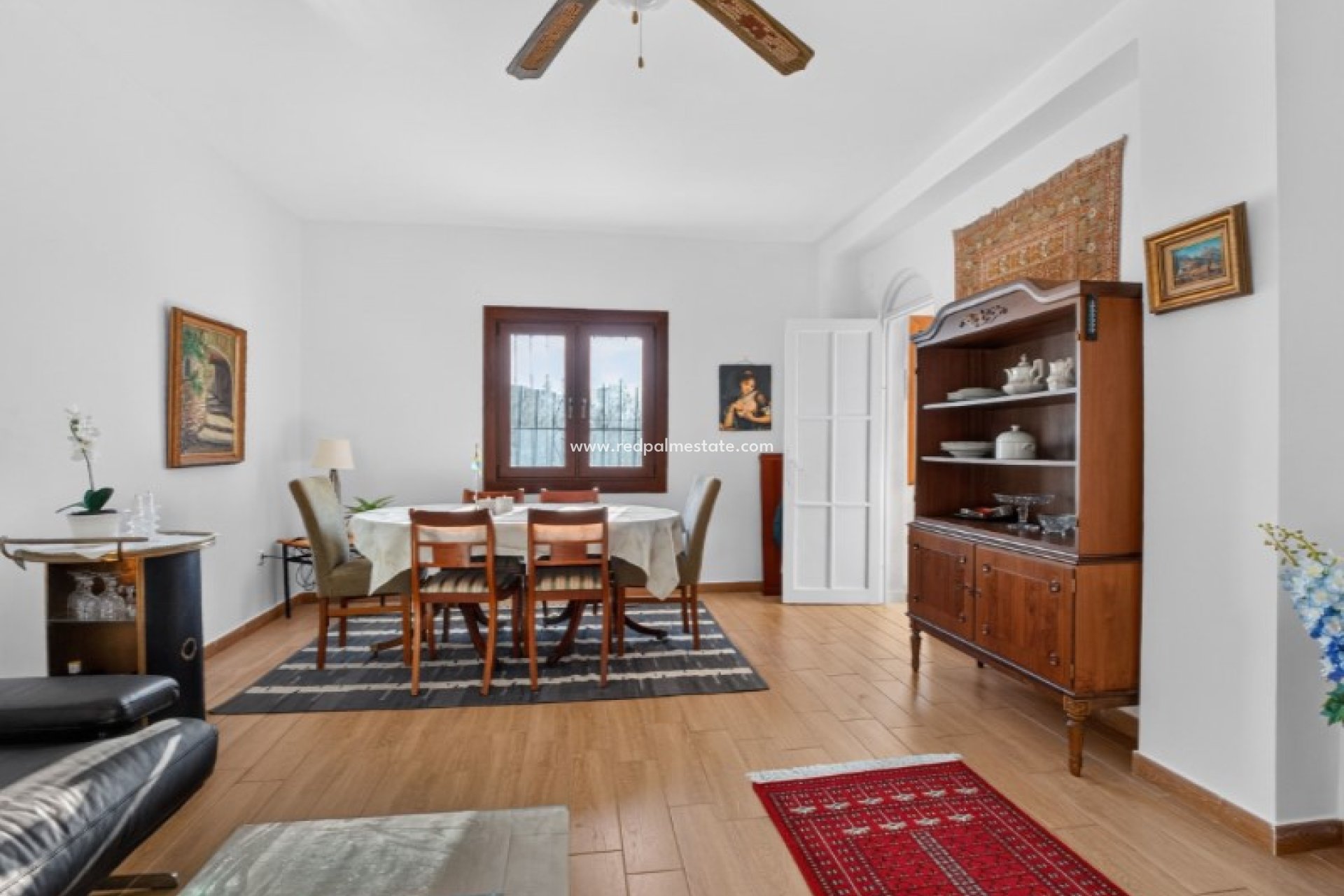 Videresalg - Villa -
Torrevieja