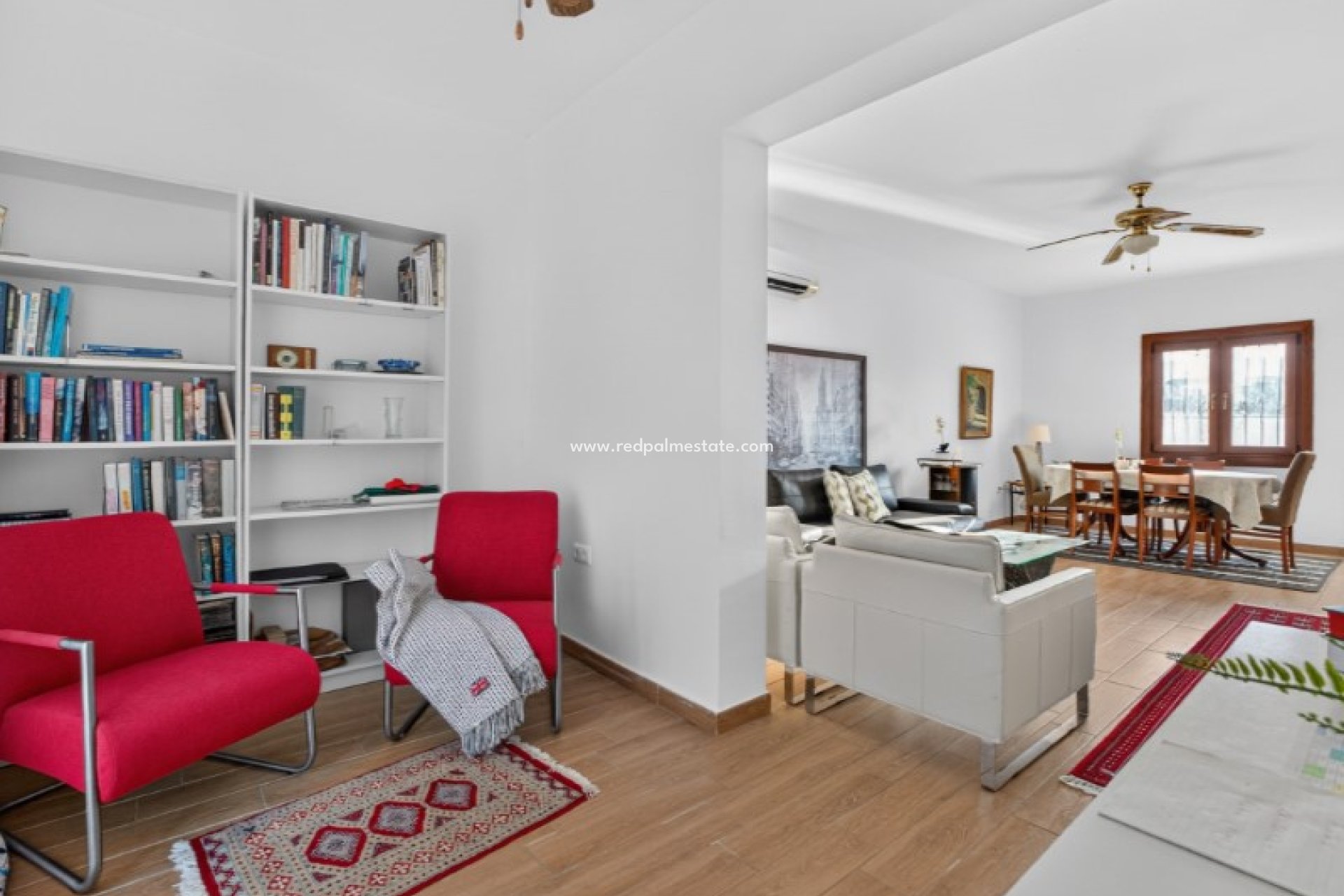 Videresalg - Villa -
Torrevieja