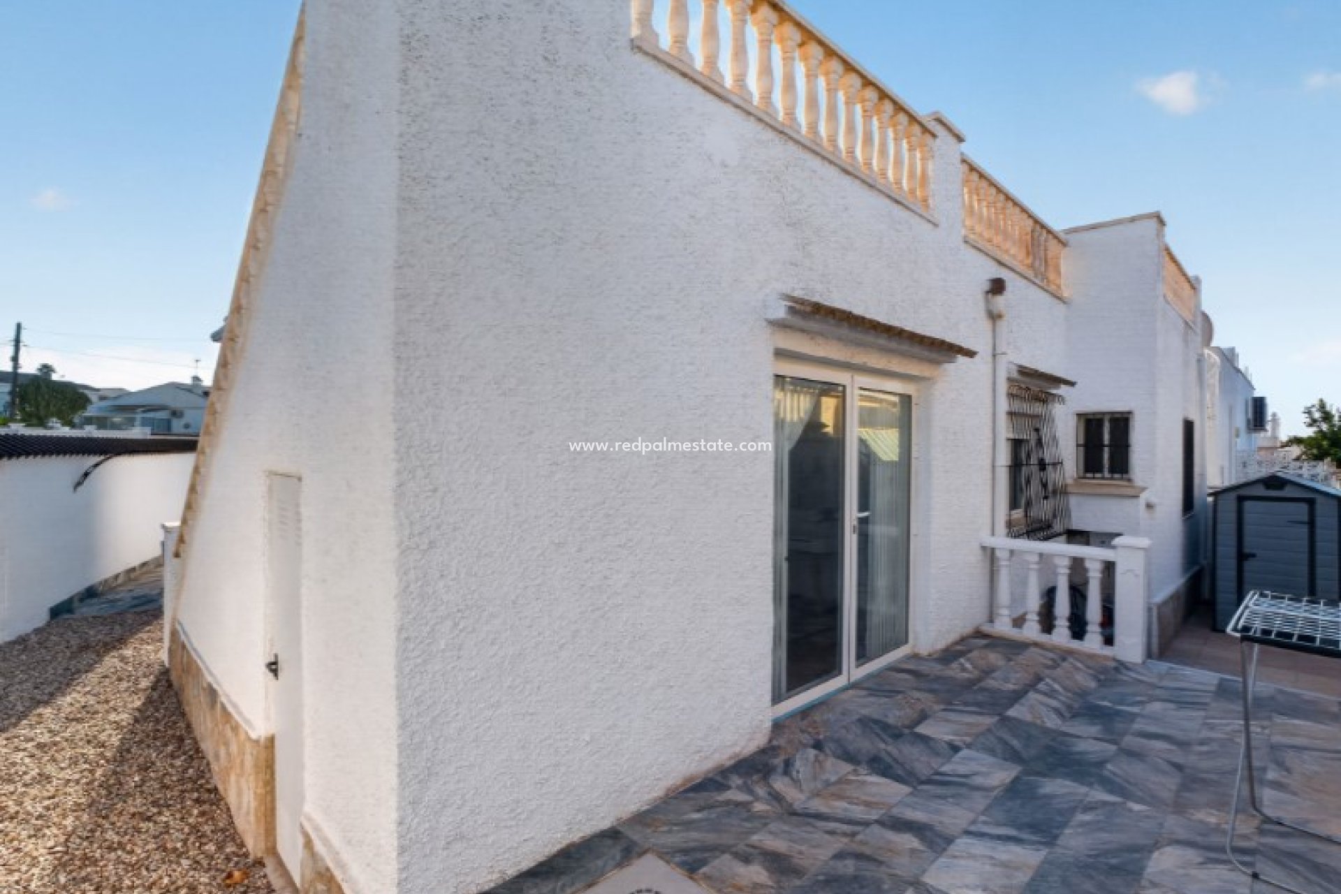 Videresalg - Villa -
Torrevieja