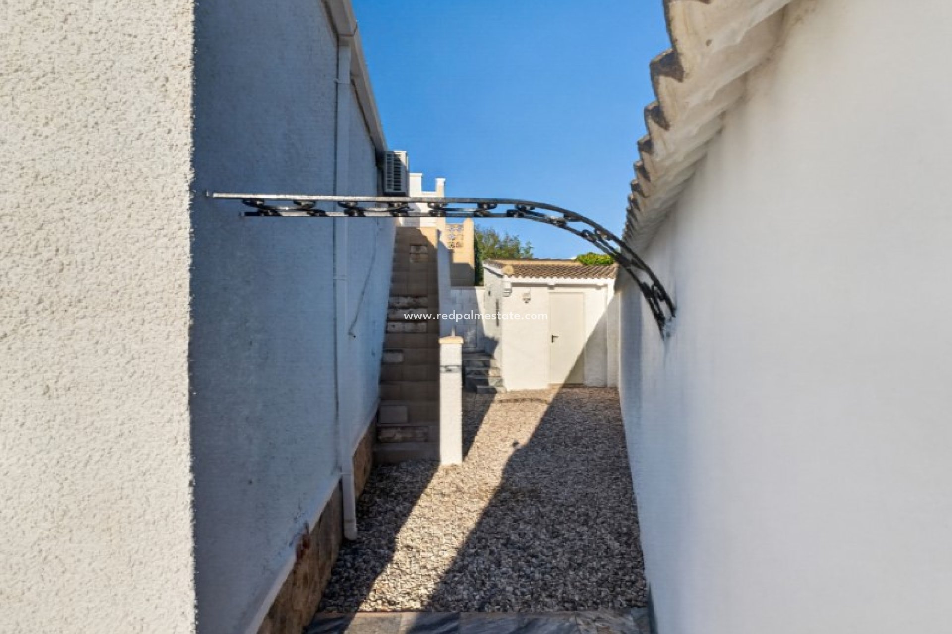 Videresalg - Villa -
Torrevieja