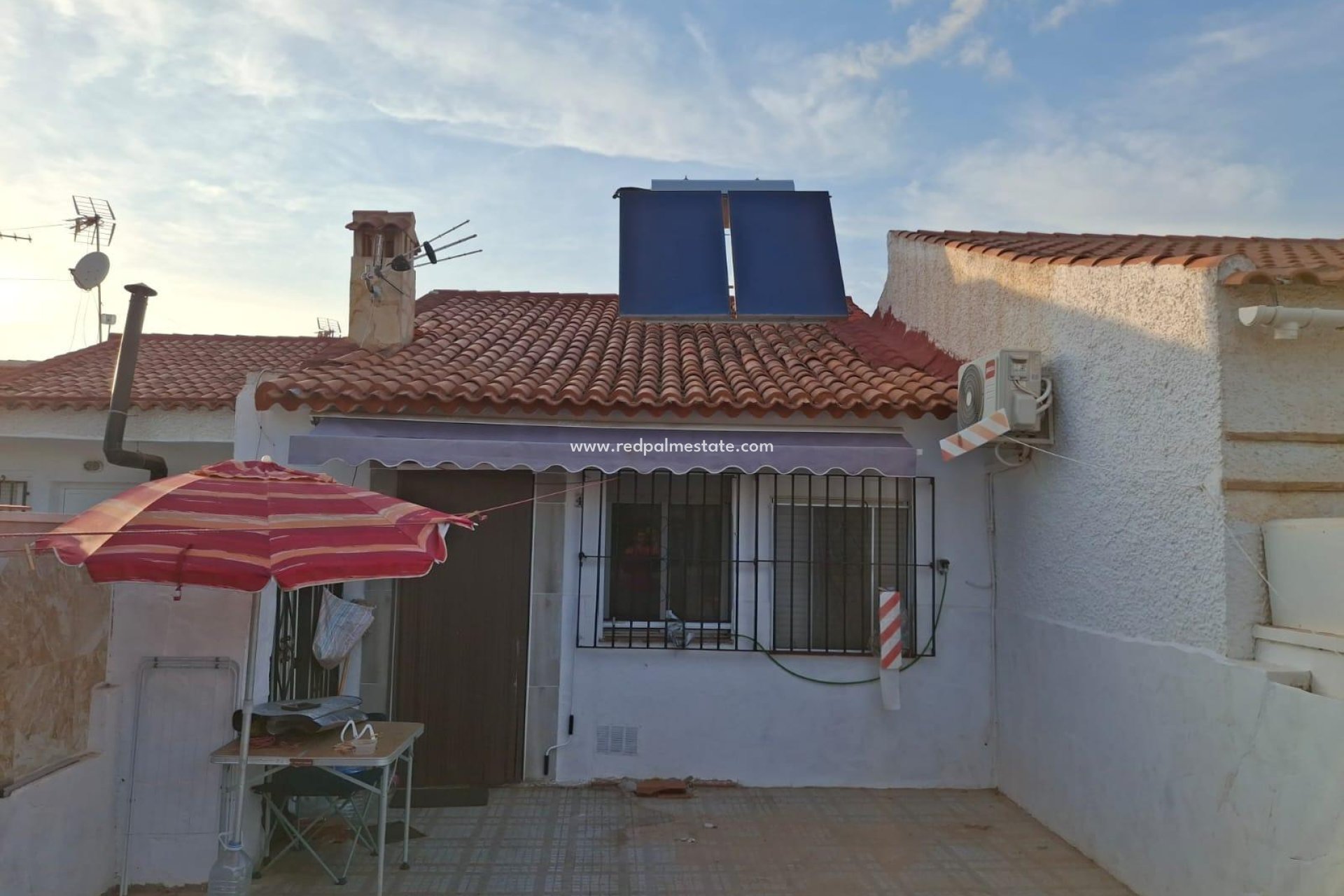 Videresalg - Villa -
Torrevieja